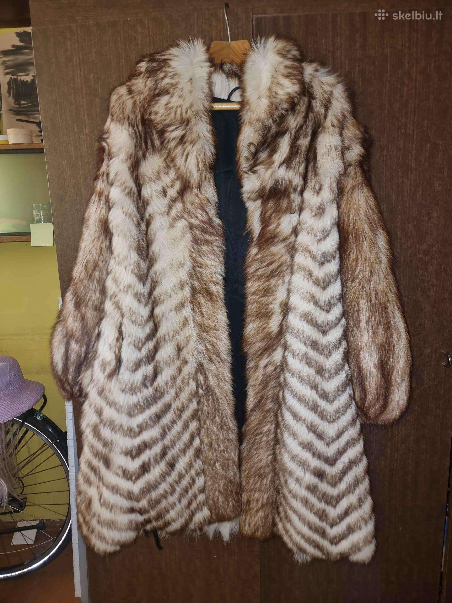 Lapės kailiniai fur coat