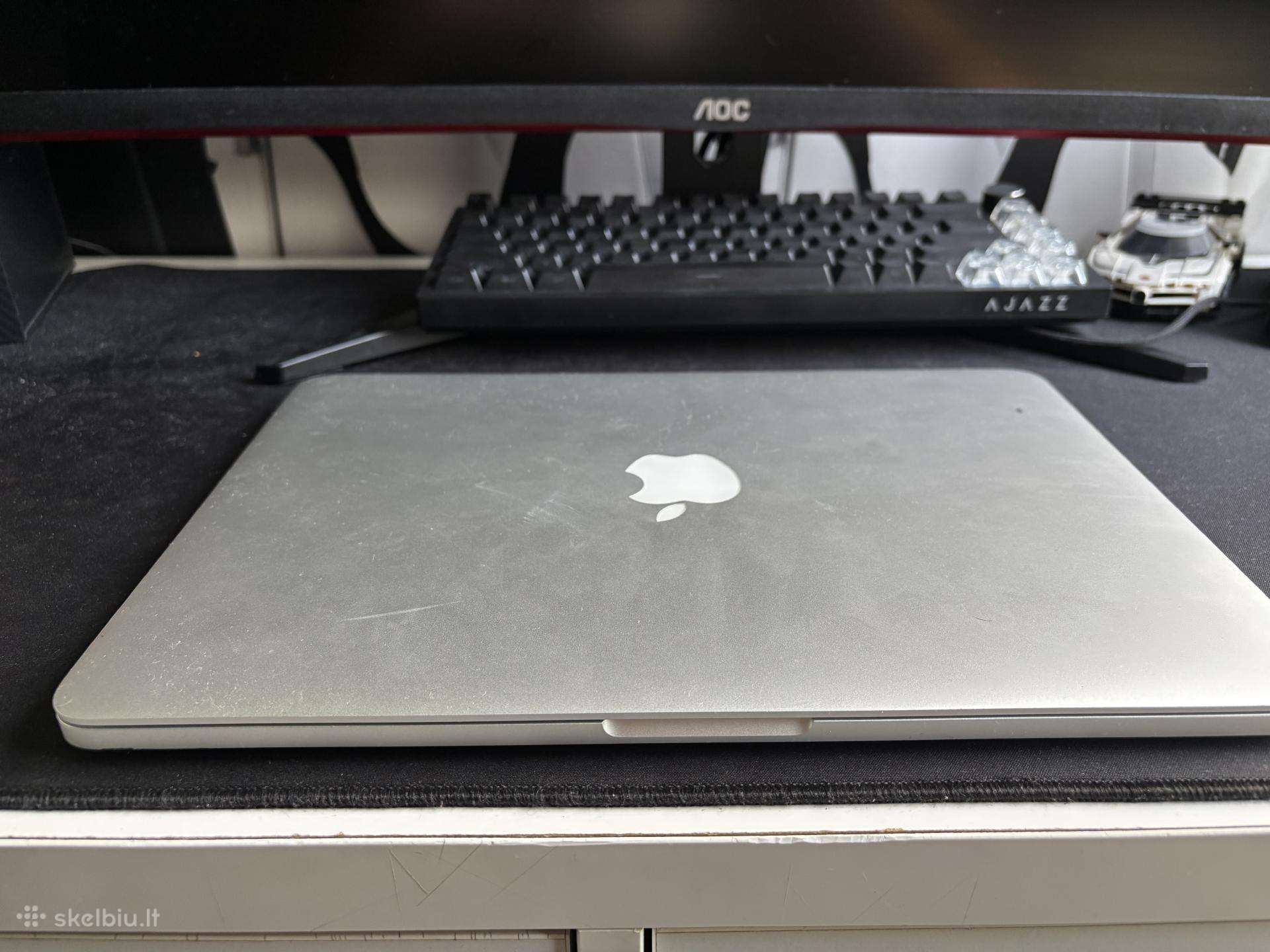 MacBook Pro A1502