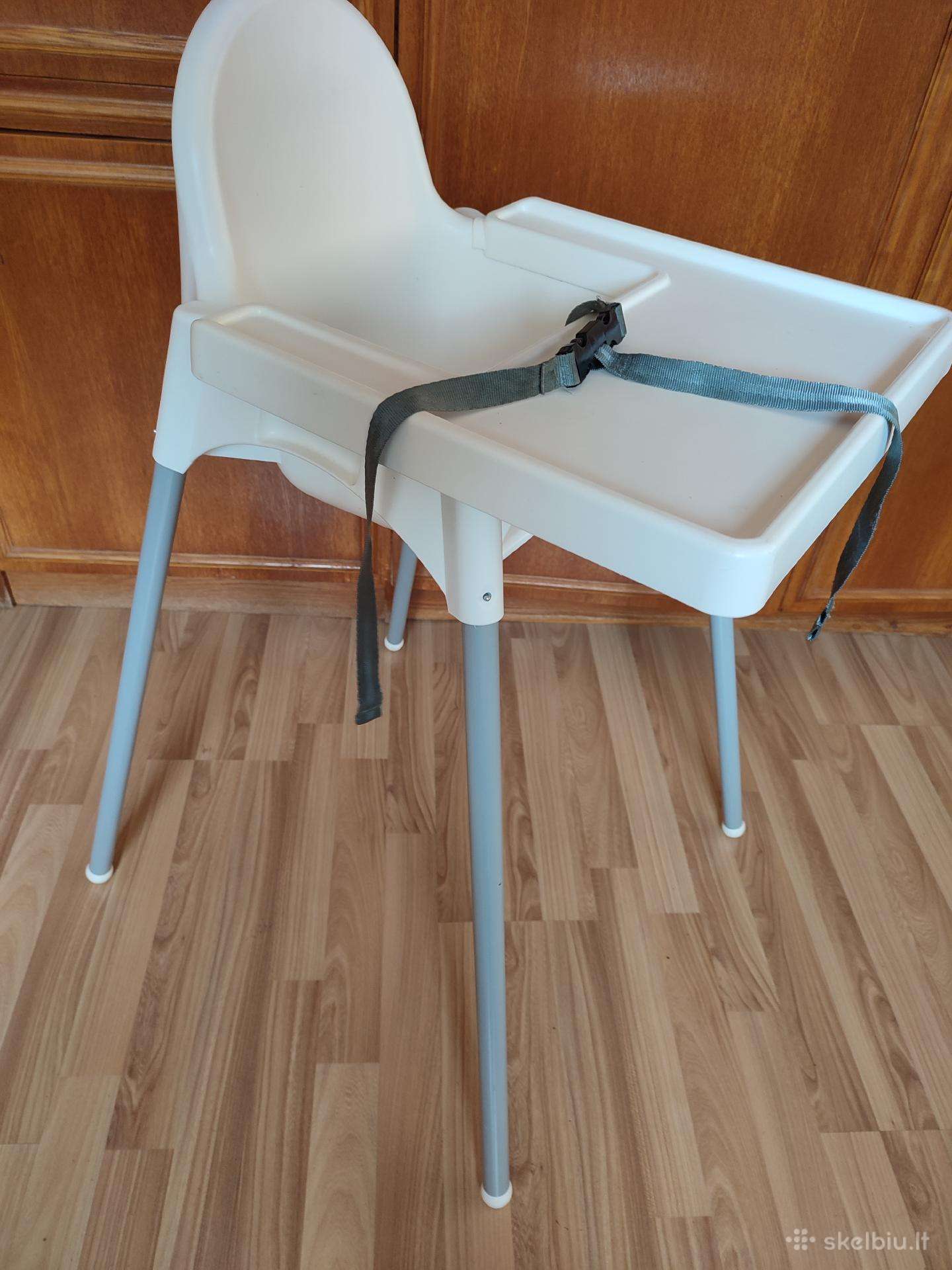 Vaikiška aukšta kėdutė su padėklu