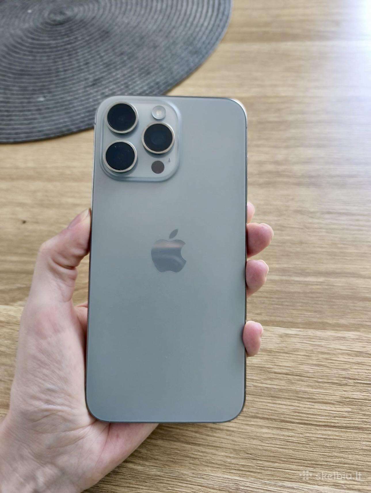iPhone 15 pro max