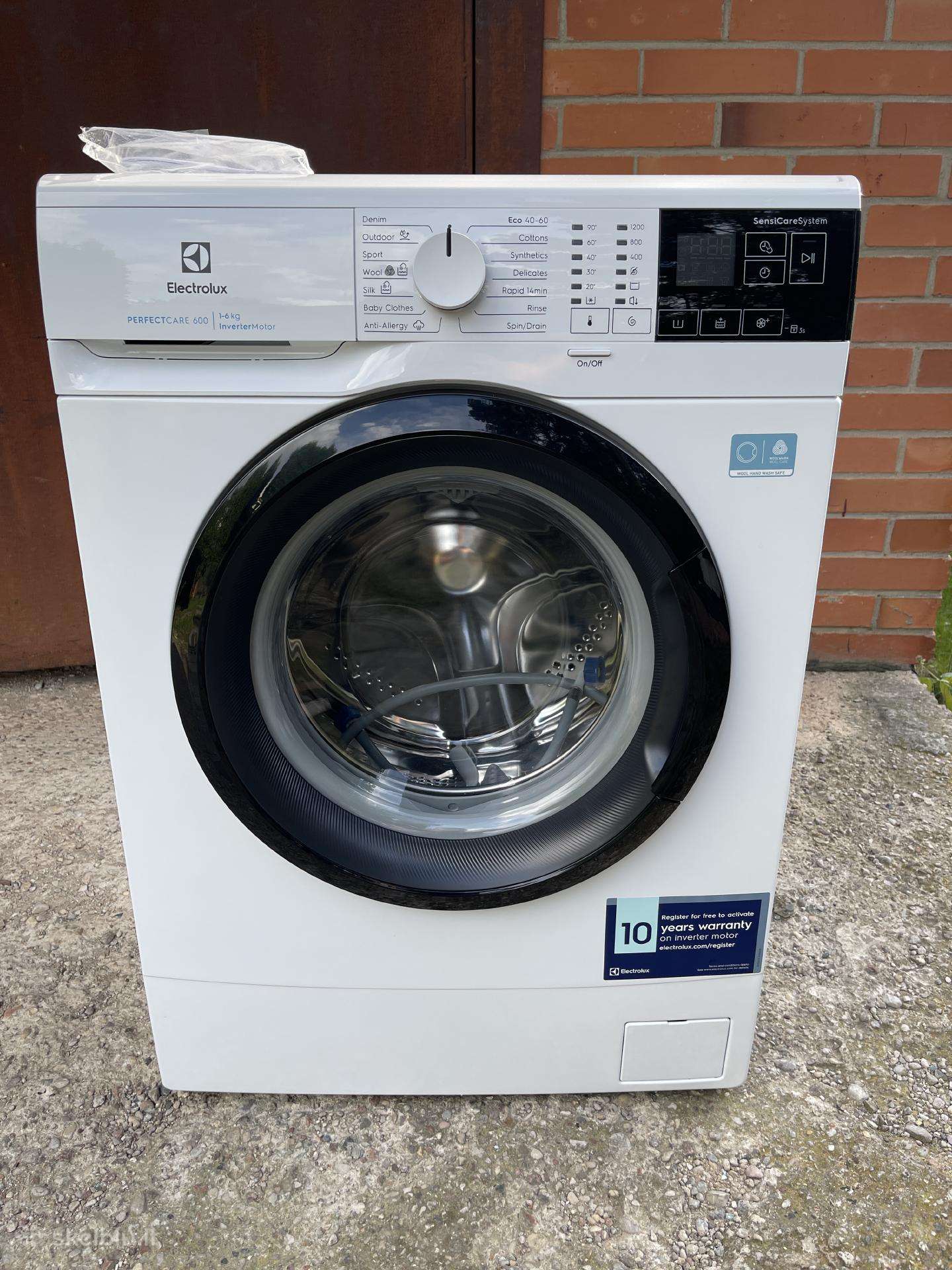 Skalbimo mašina Electrolux 6kg 38cm gylis!