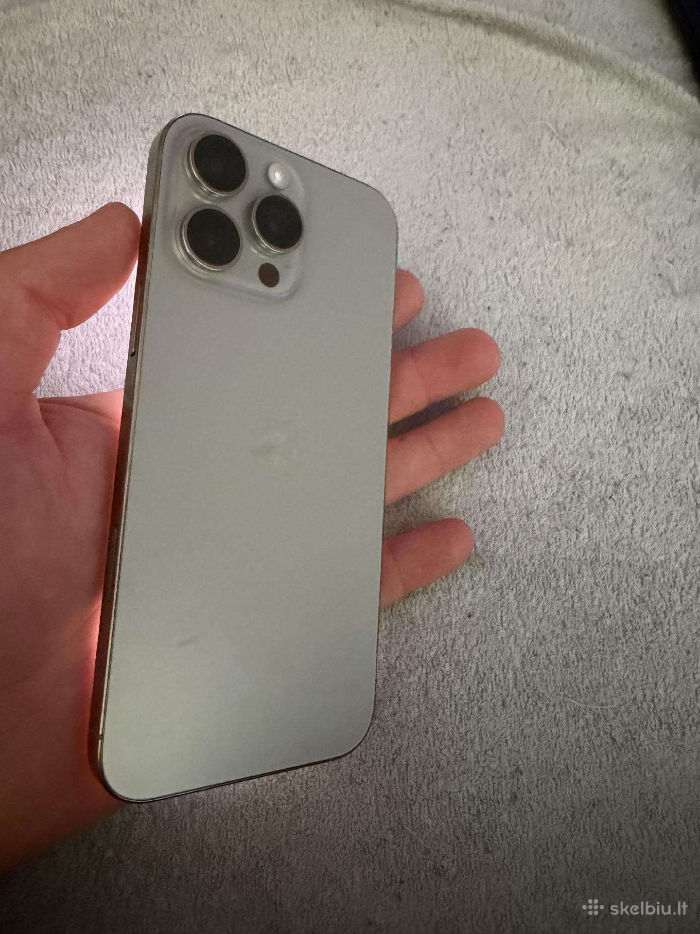 iPhone 16 pro max