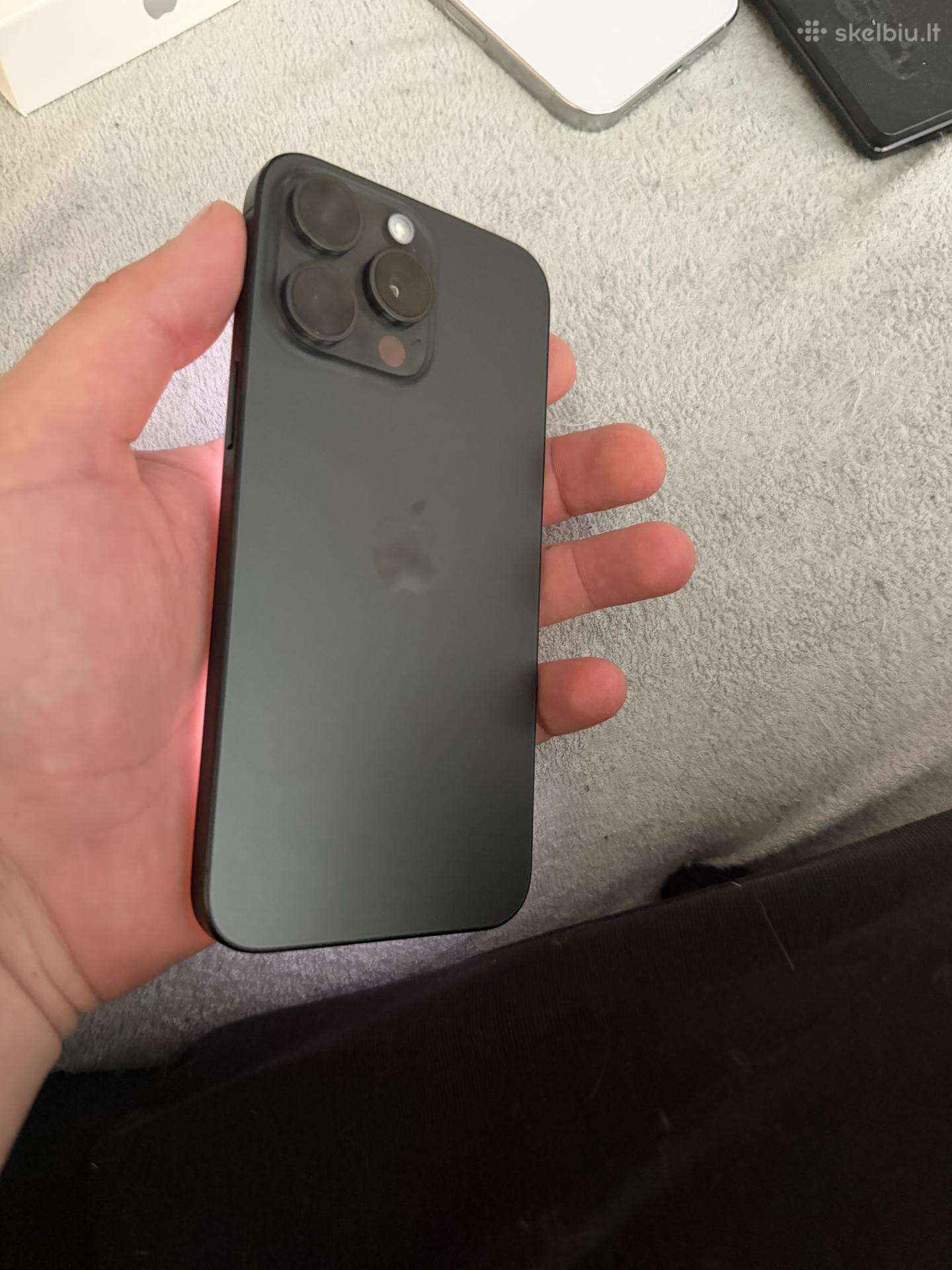iPhone 15 pro max kaip naujas