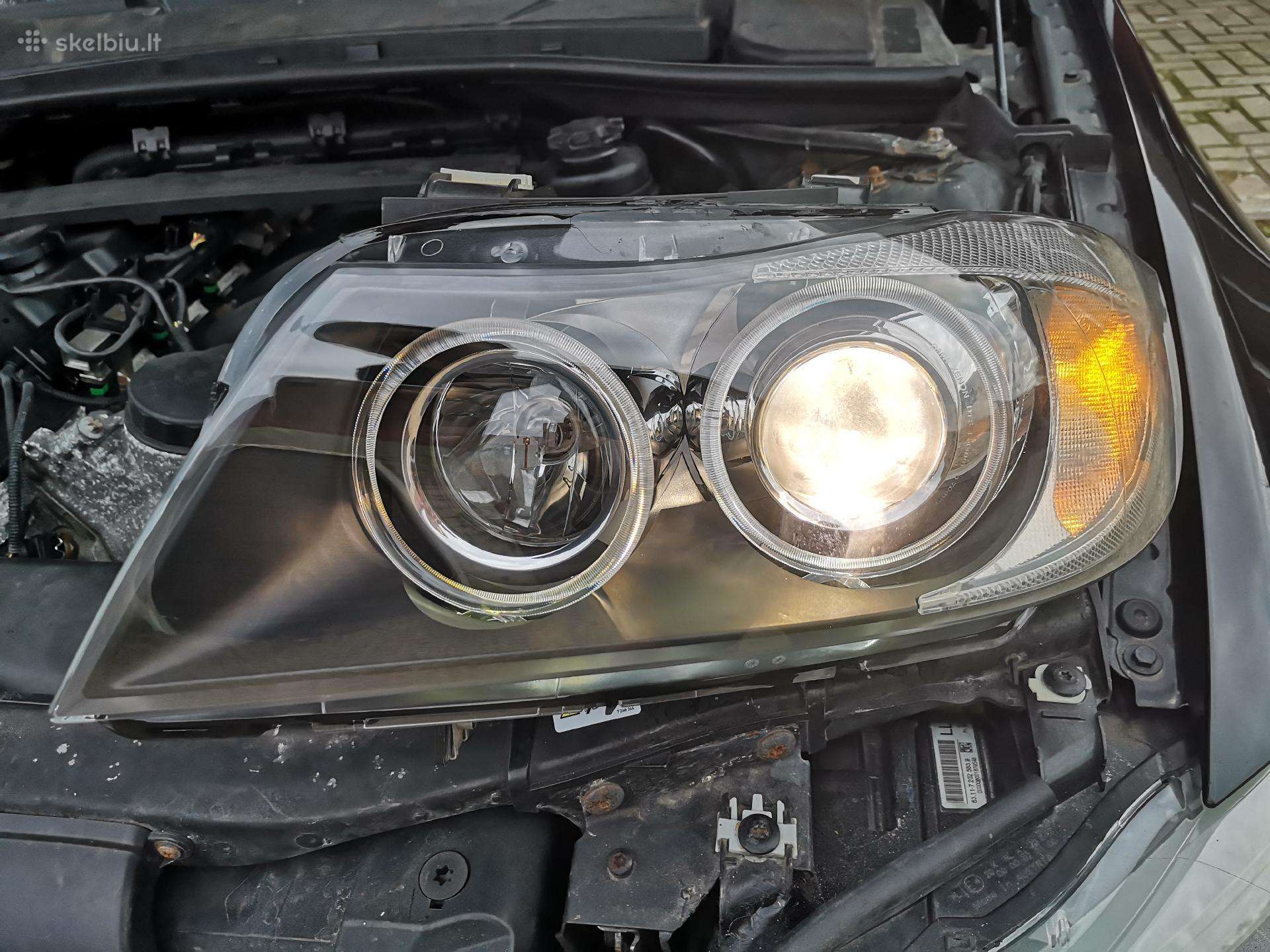 Bmw E90 E91 xenon priekiniai žibintai restauruoti
