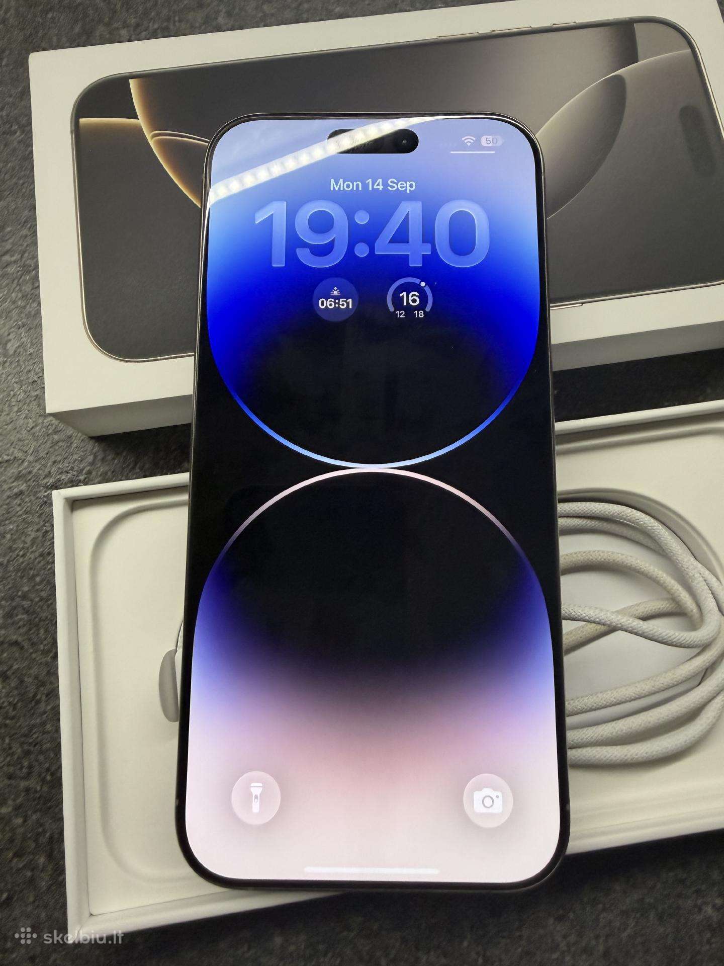 iPhone 16 pro max 256gb
