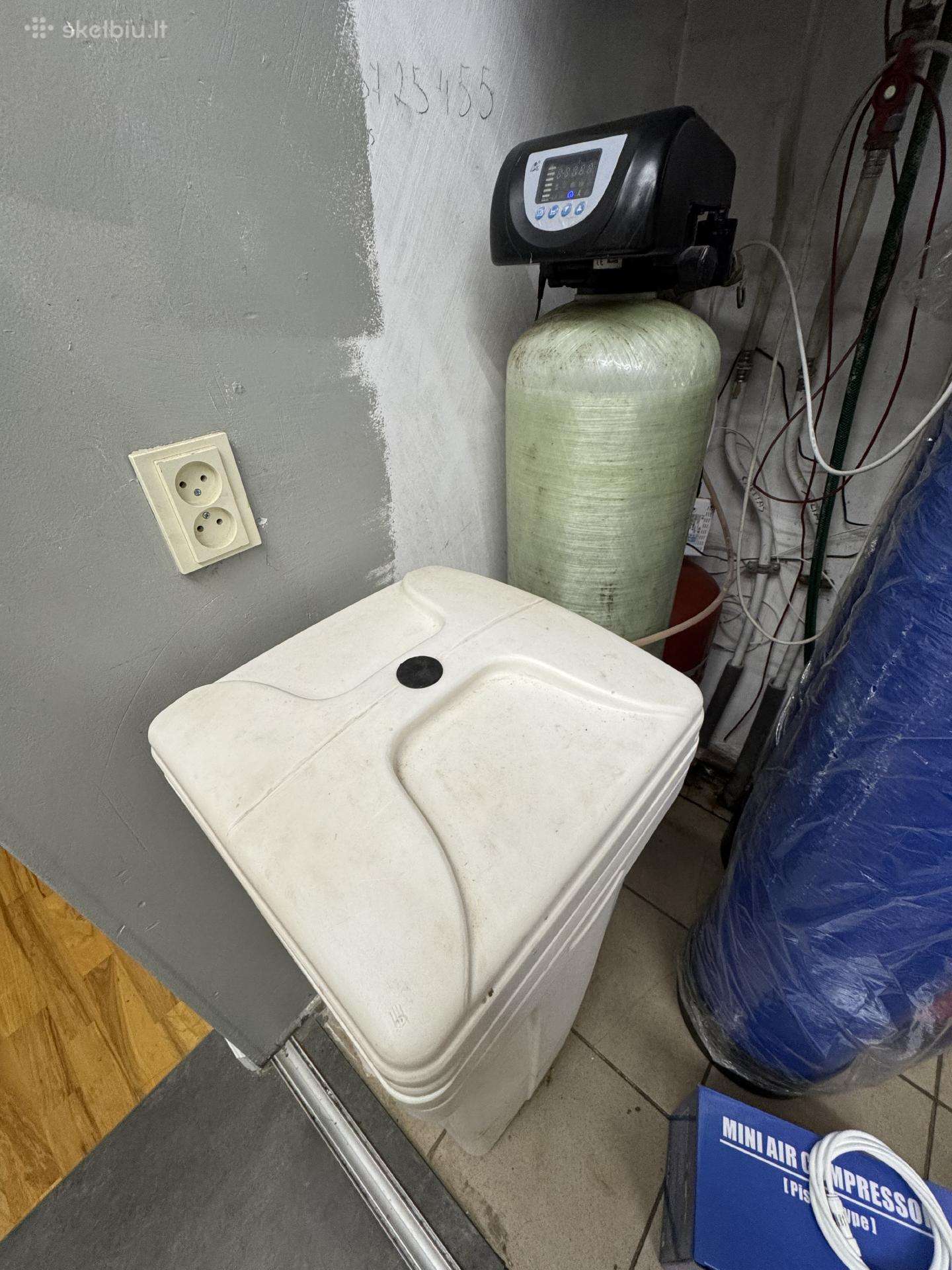 Parduodu vandens minkštinimo filtrą