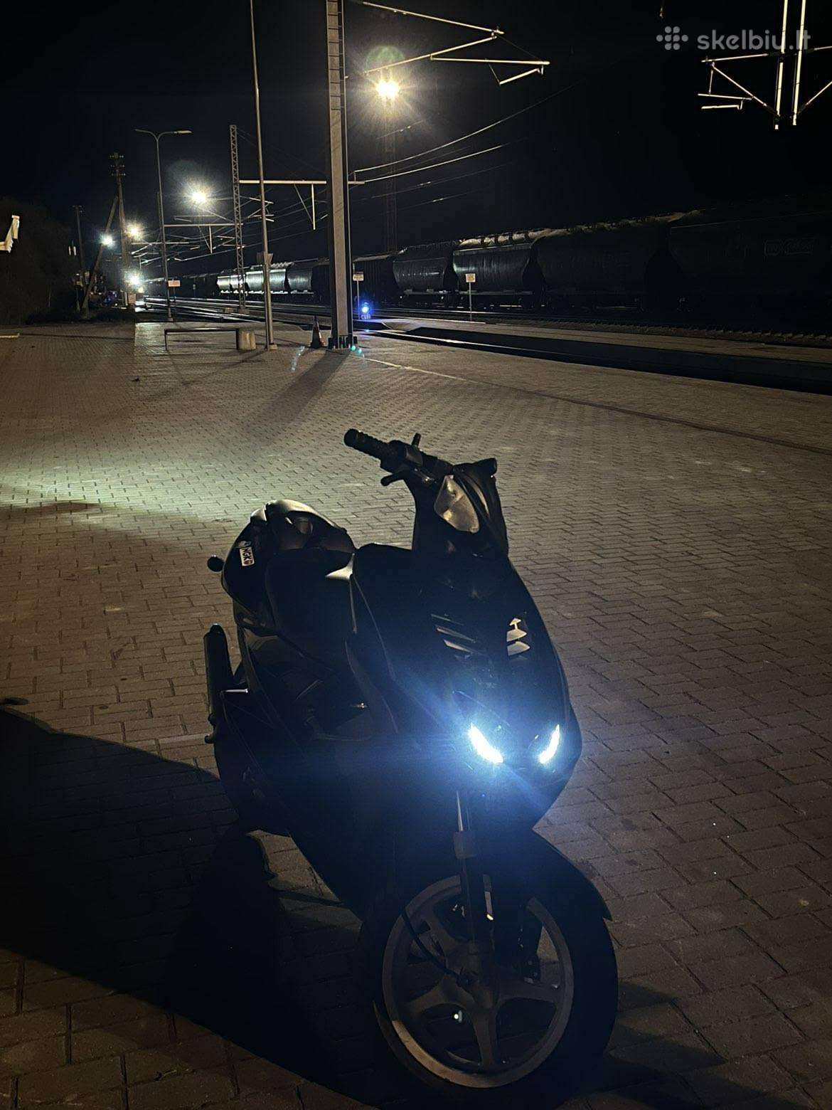 Yamaha Aerox 50cc, scooters / mopeds