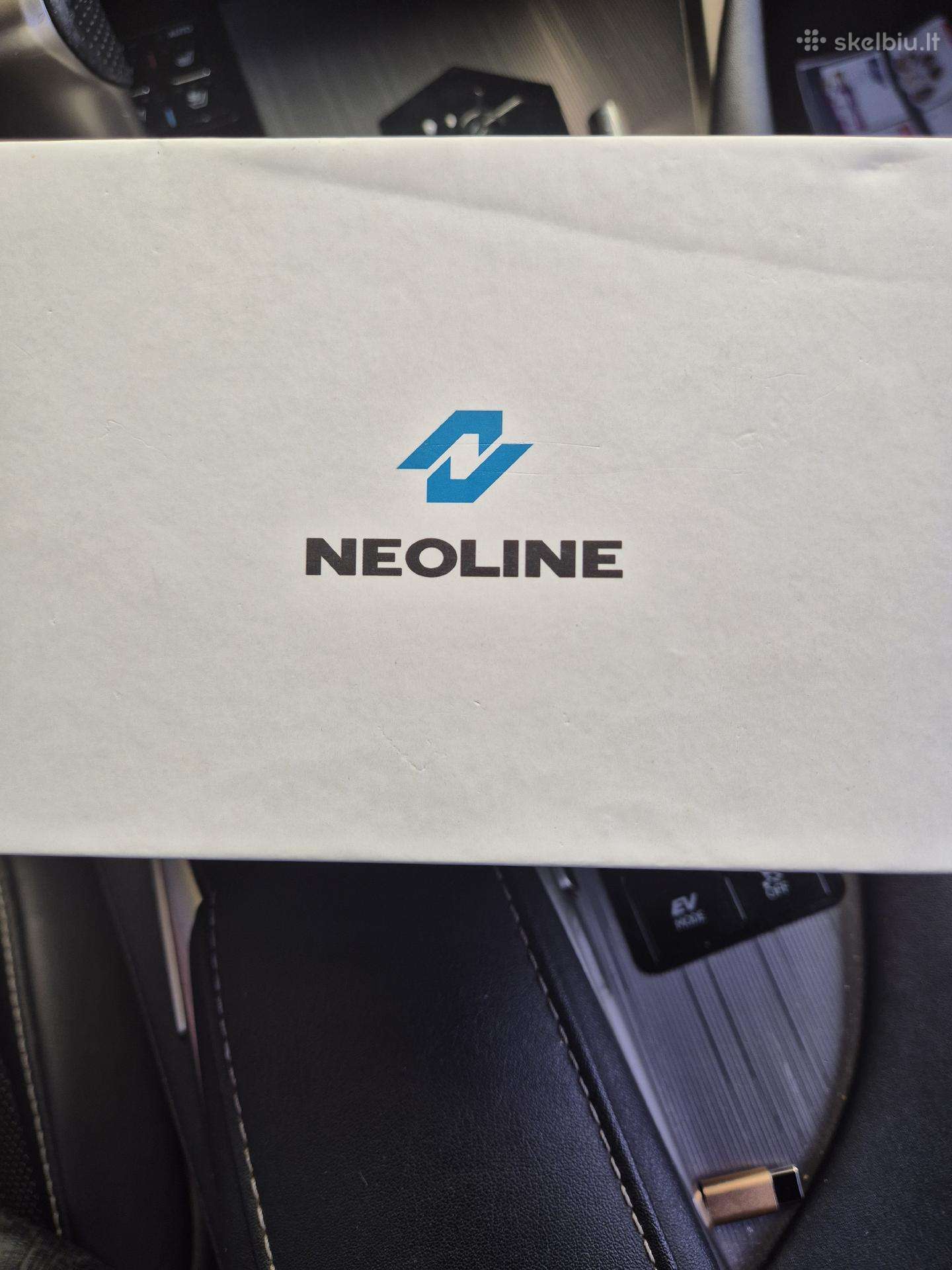 Aukstos klases ismanus Neoline 2 kameru