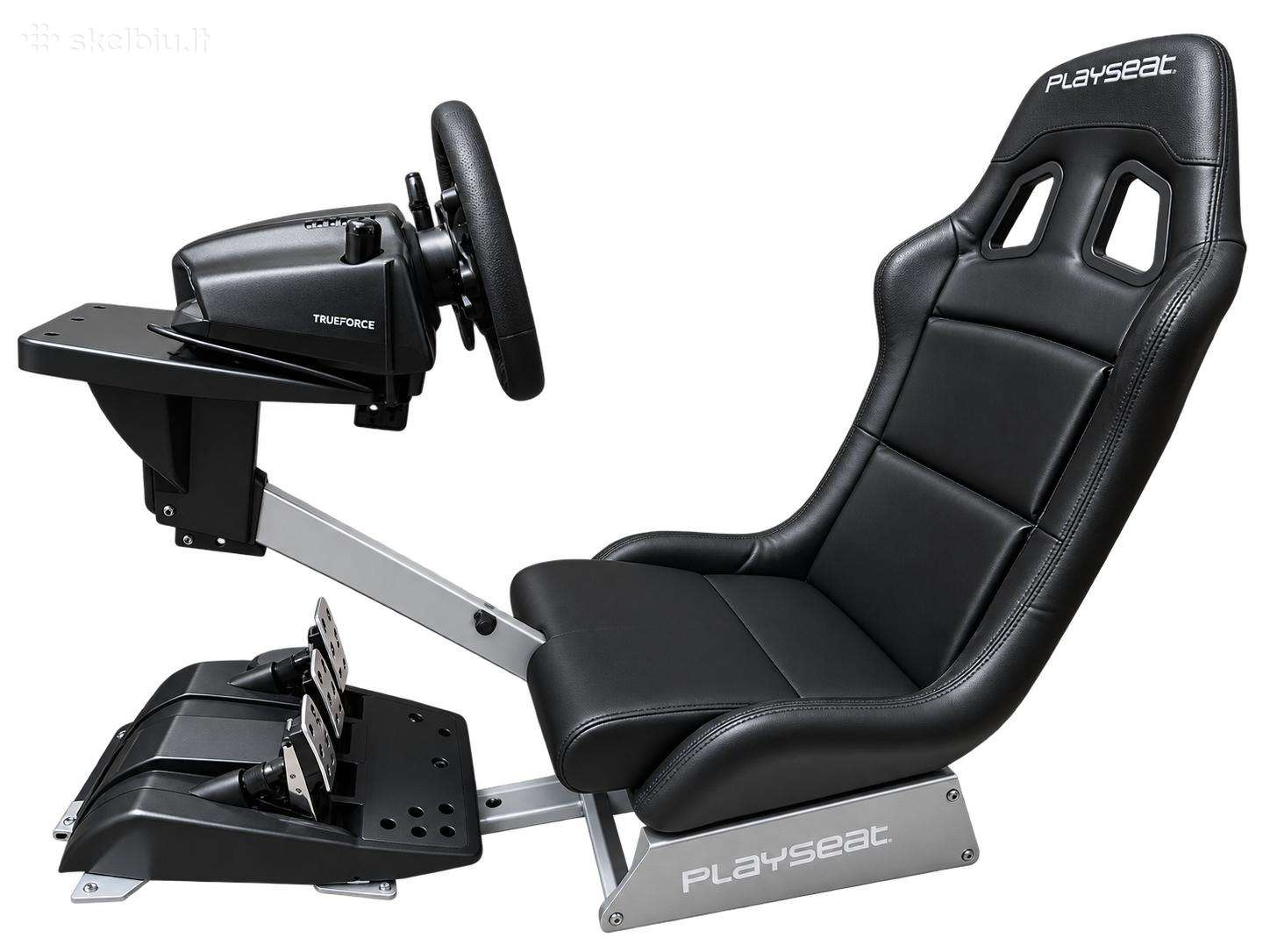Logitech g923 + playseat