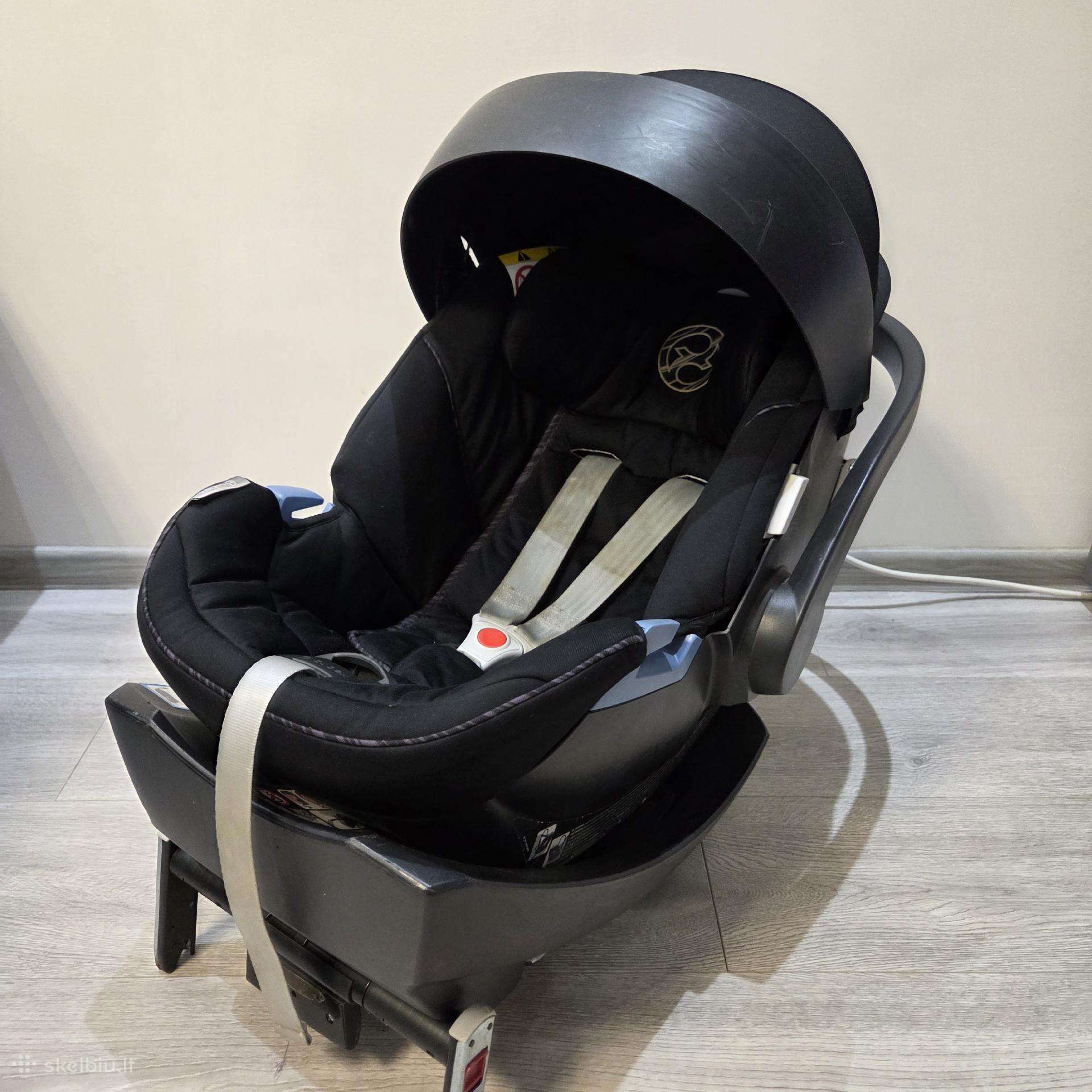 Automobilinė kėdutė Cybex Aton 5 + Isofix bazė