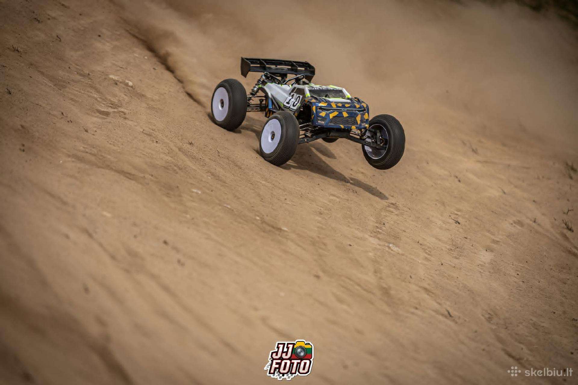 Losi 8ight 1/8 truggy