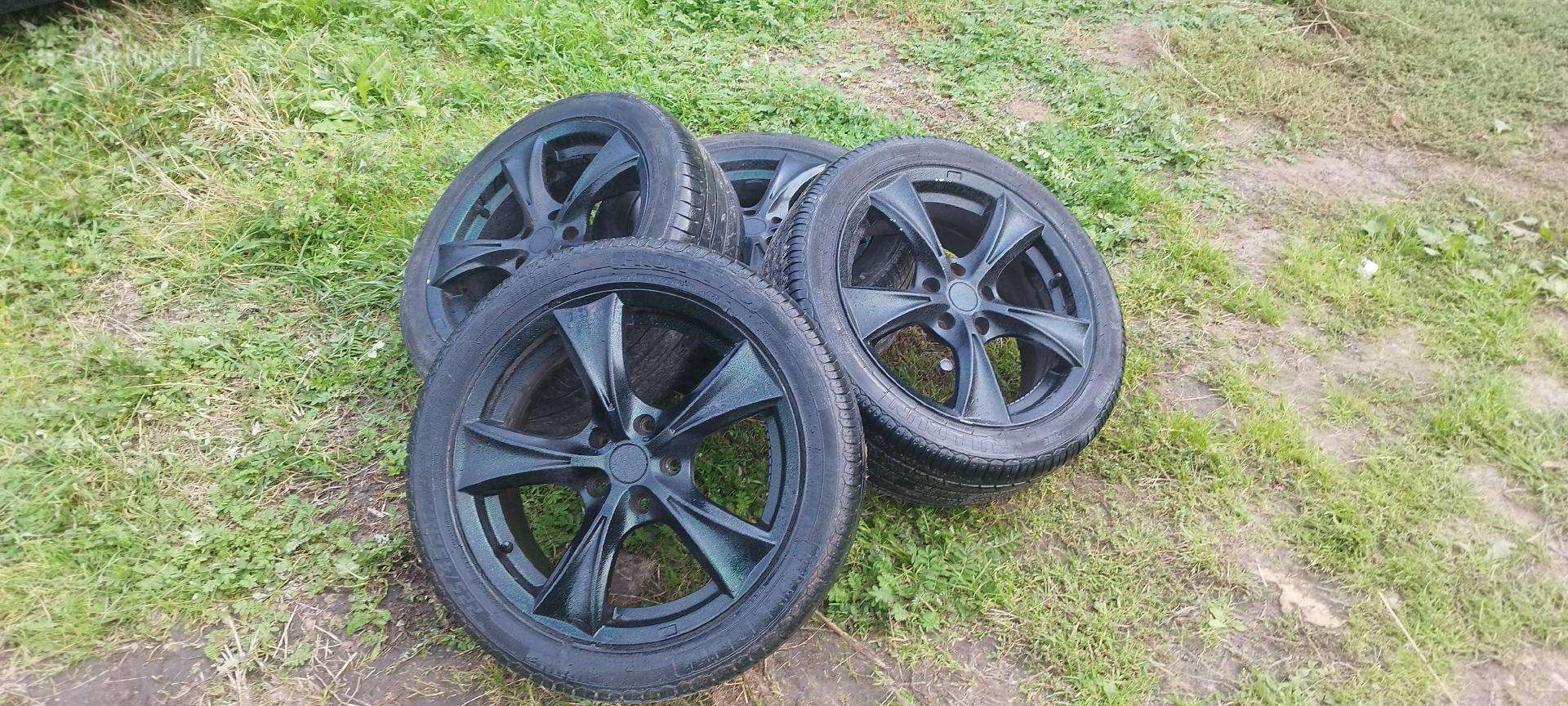 R17