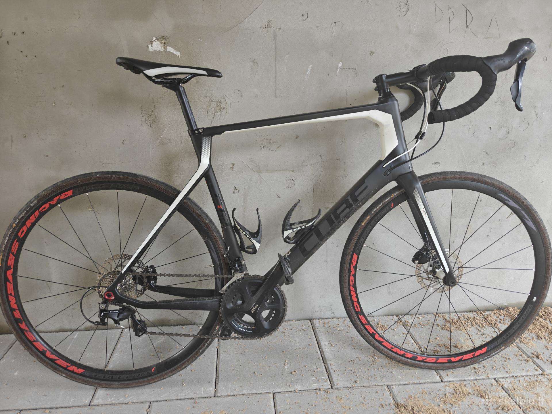 Cube Agree XXL 62 full carbon