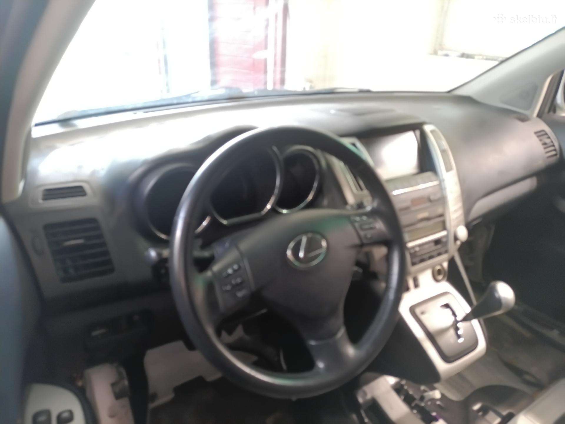 Lexus RX 400h stiklai