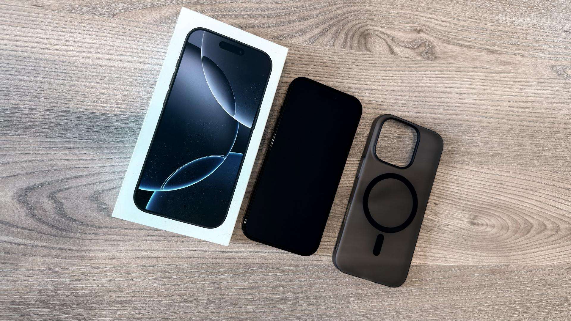 iPhone 16 Pro