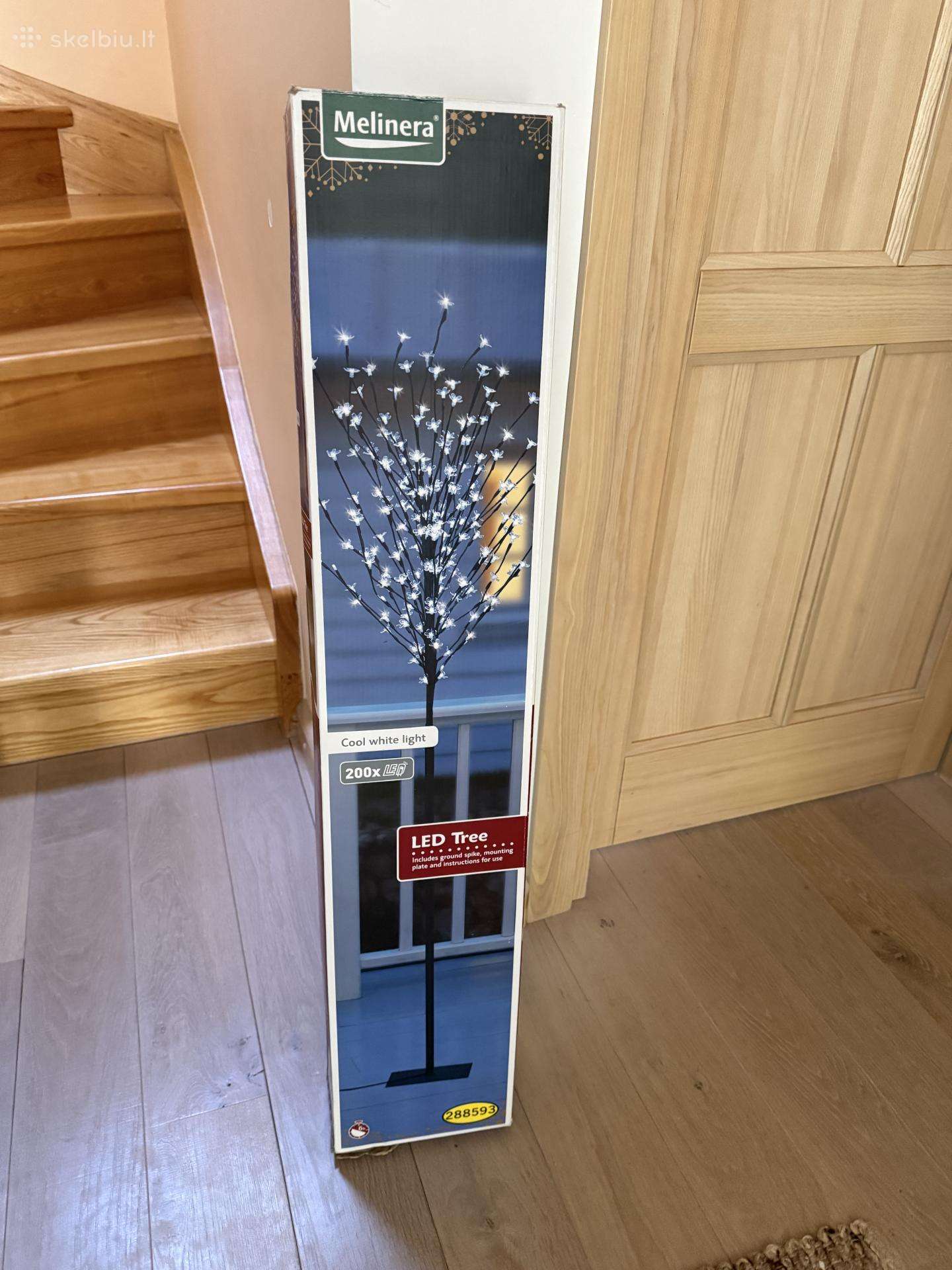 Melinera LED šviečiantys medžiai 180 cm, 200 LED