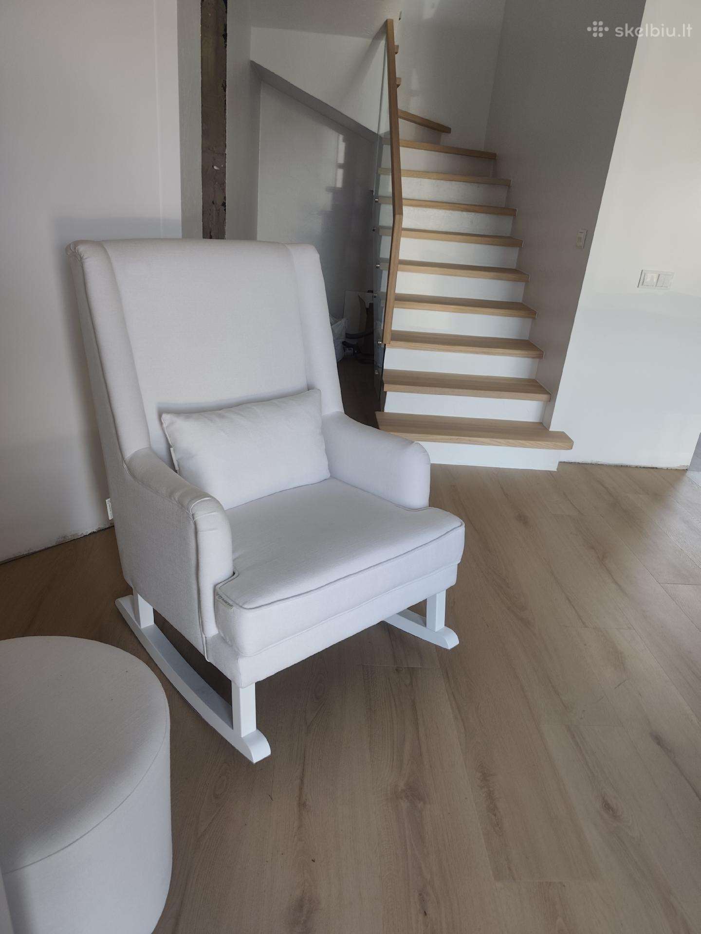 Naujas supamas fotelis tik 220€ vietoj 900€