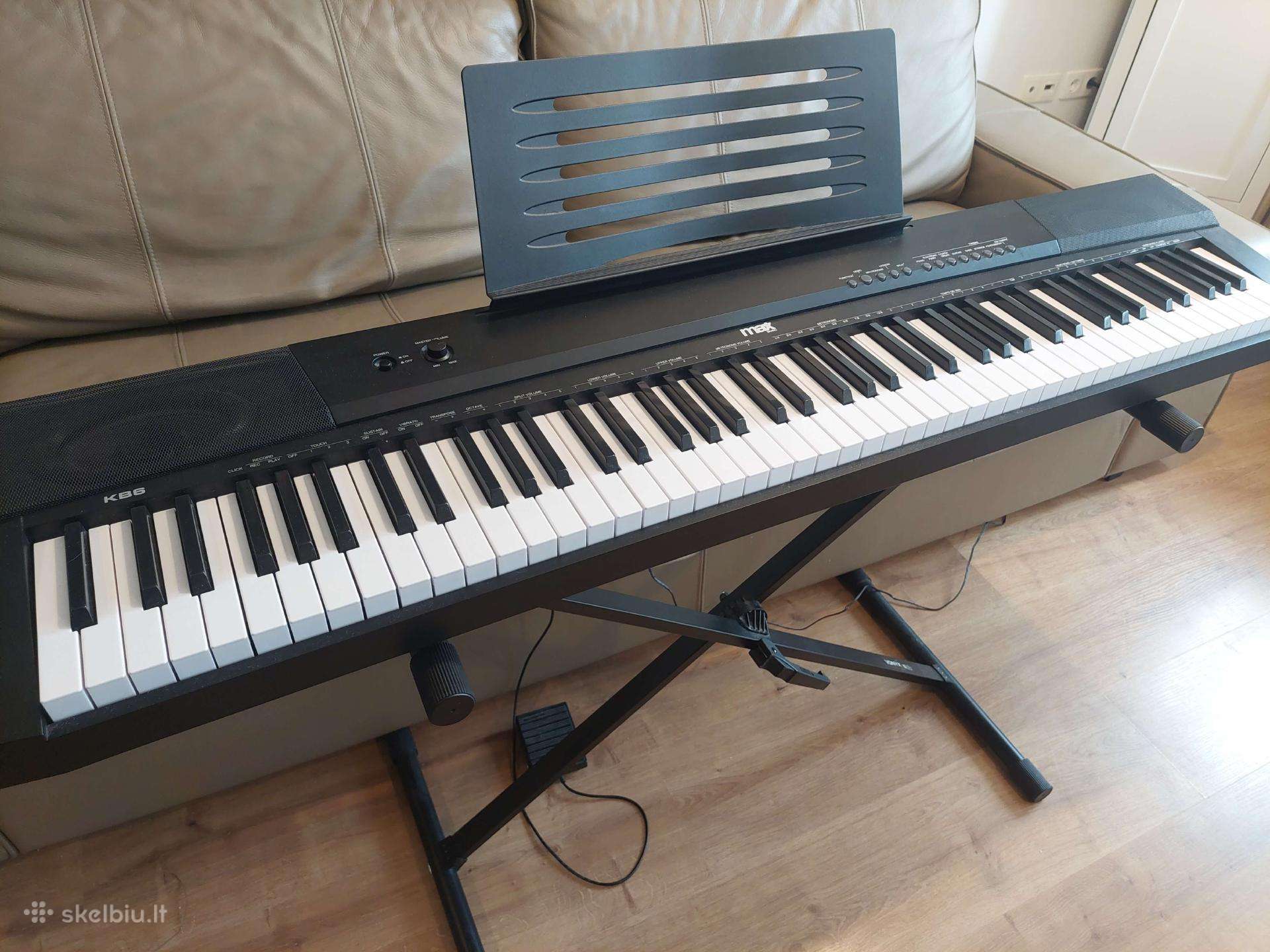 Parduodamas Max Kb6 Elektrinis Pianinas Su Stovu
