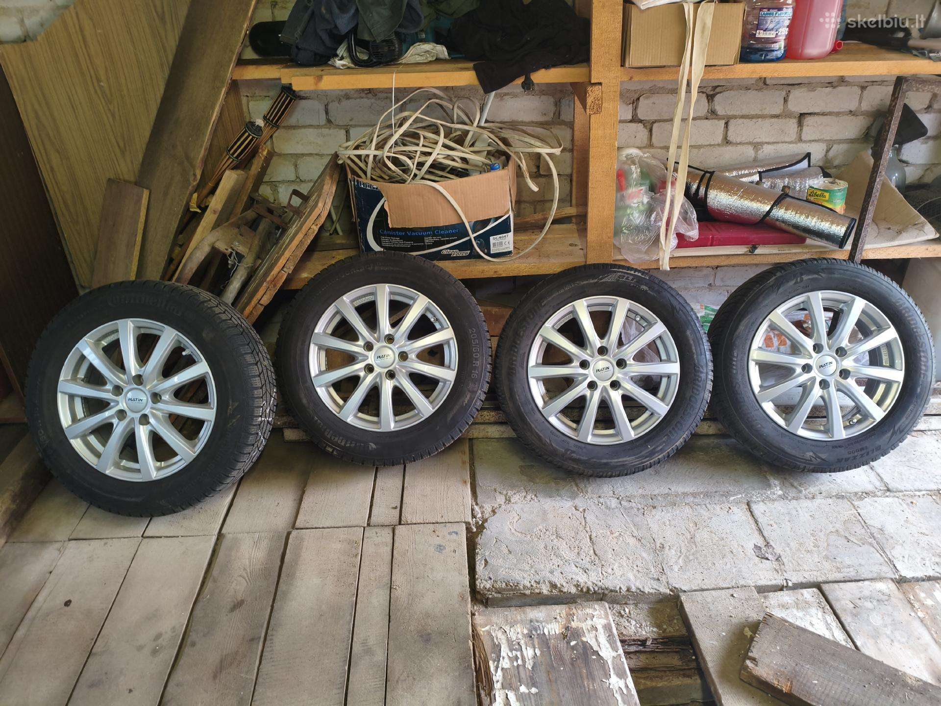 Parduodamas žieminių ratų komplektas R16 Škoda/VW