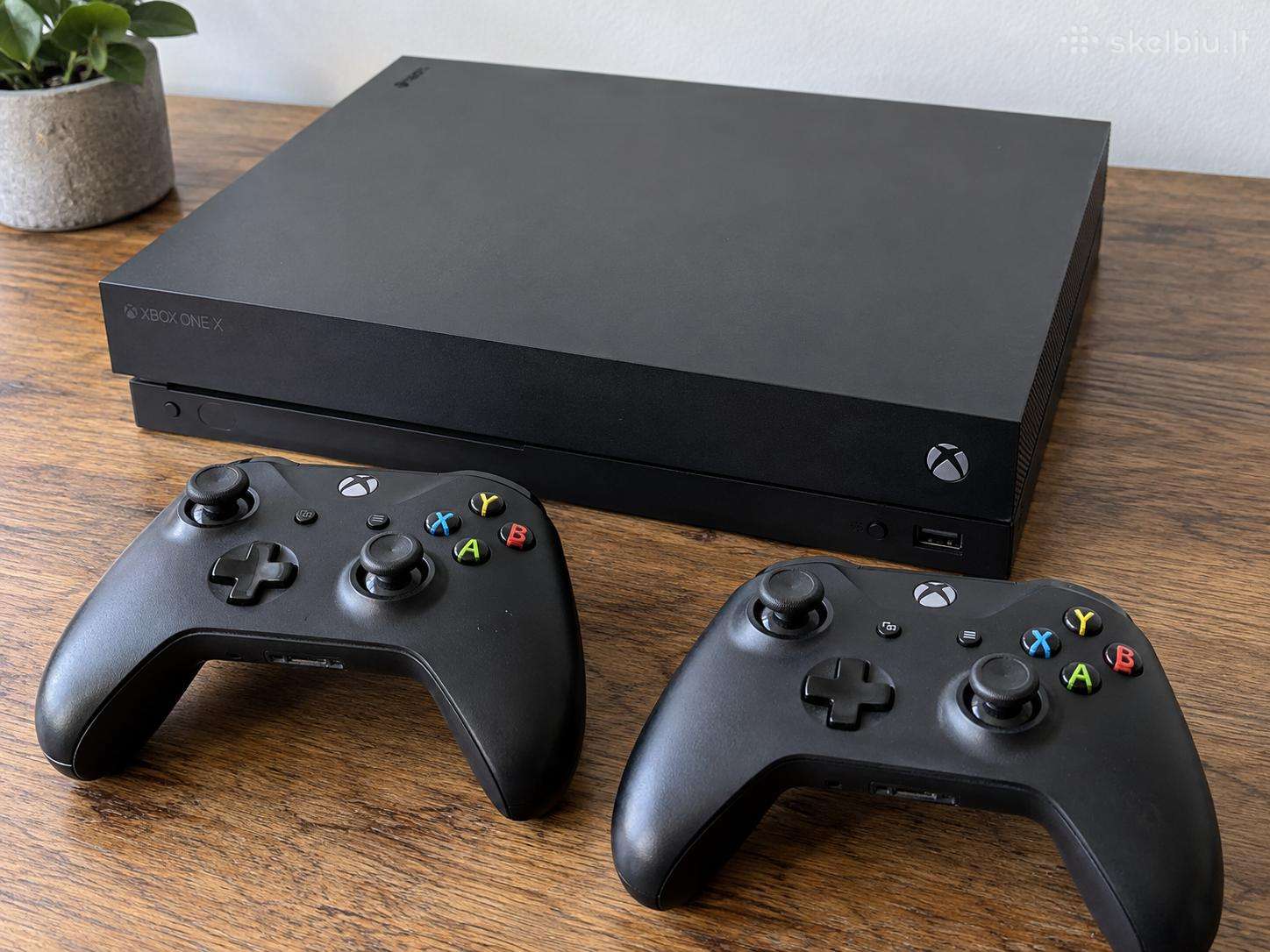 Xbox One X