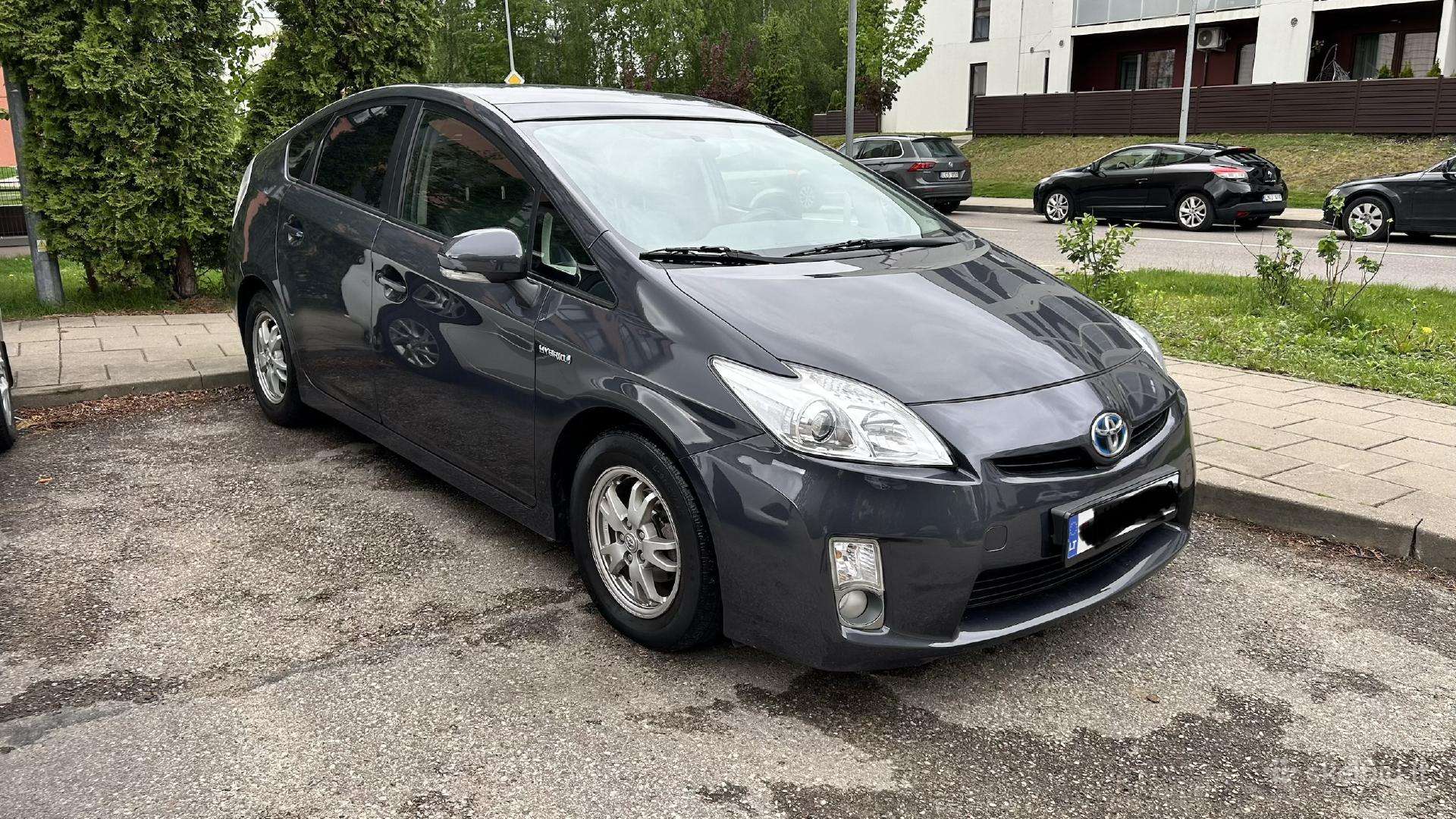 Toyota Auris, Универсал