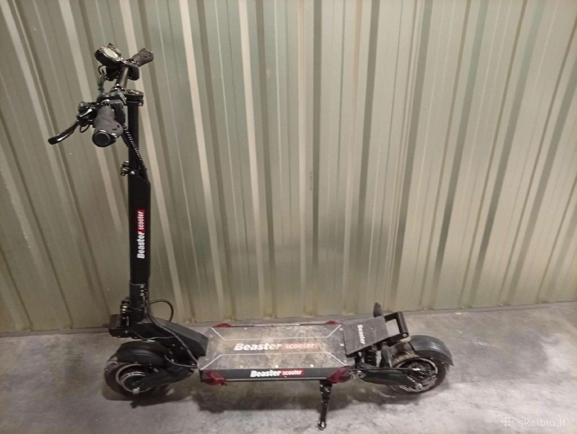 Beaster Scooter Bs77