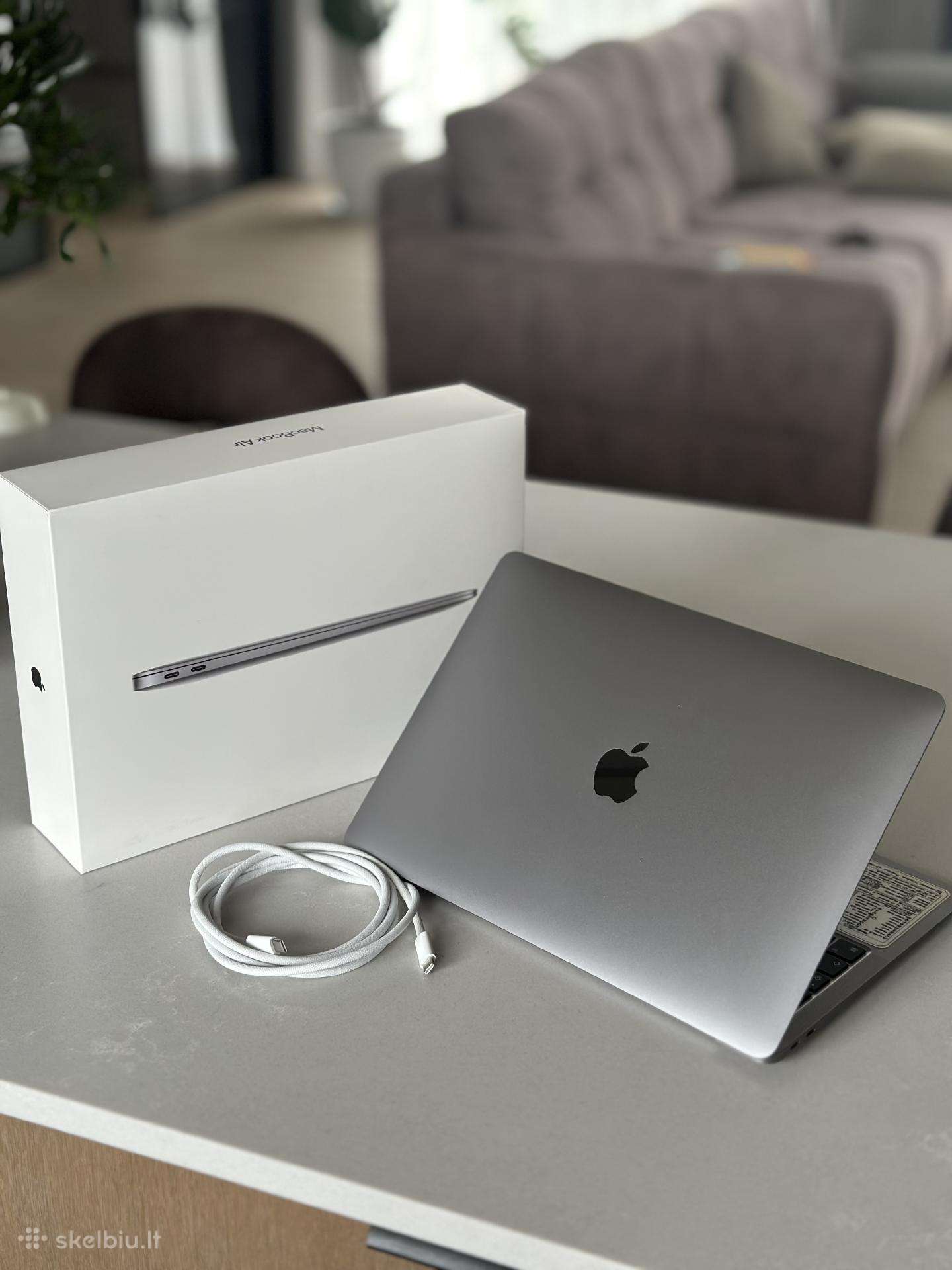 Apple MacBook Air 13 M1 / 8 GB / 256 GB