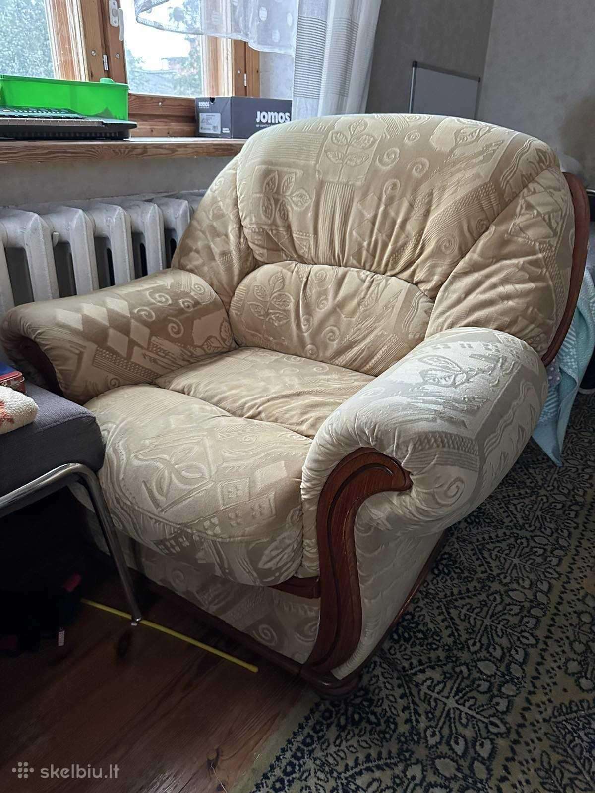 Dovanojam! Fotelis ir dvi sofos