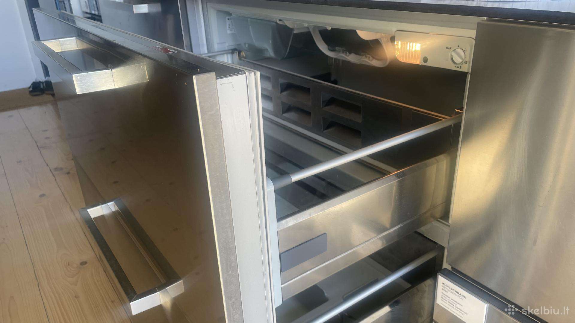 Hotpoint dviejų stalčių šaldytuvas