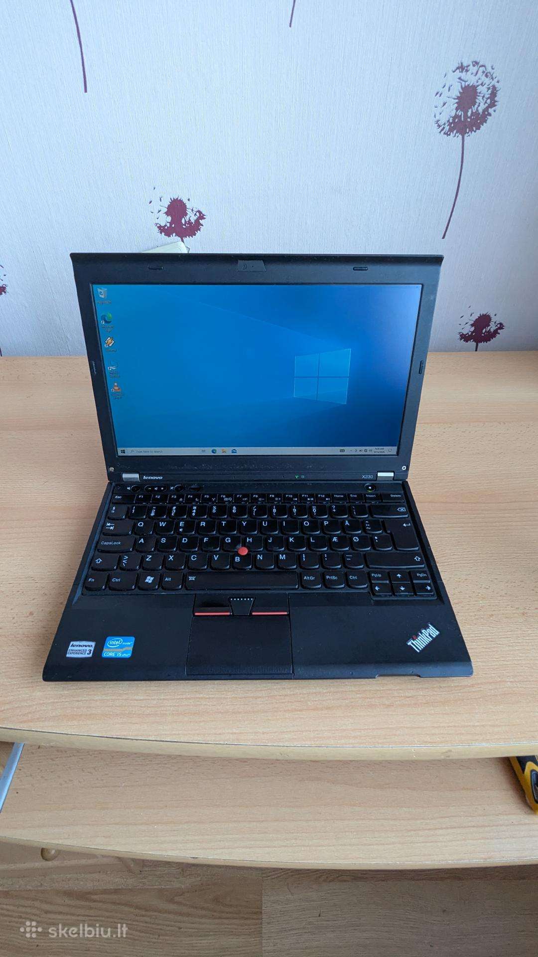 Lenovo Thinkpad X230 (i5 / 8gb RAM / Windows 10)