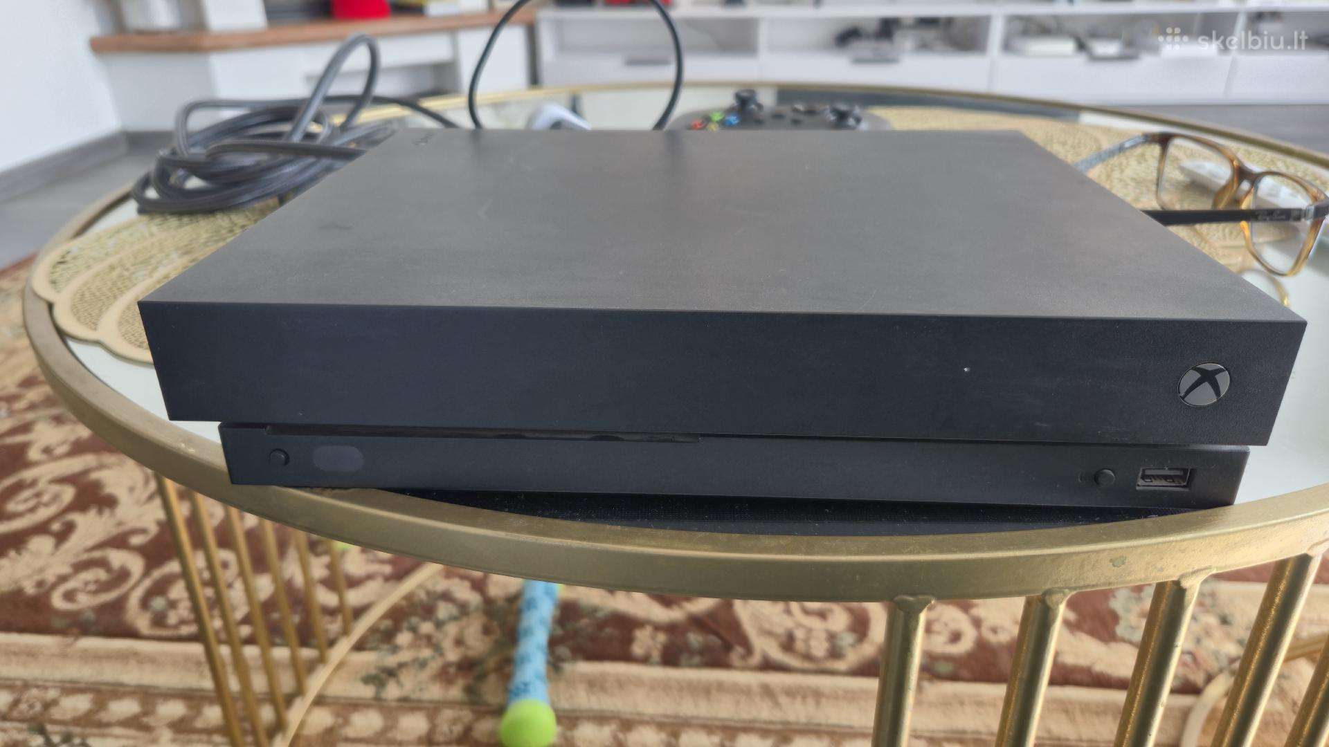 Parduodu Xbox One