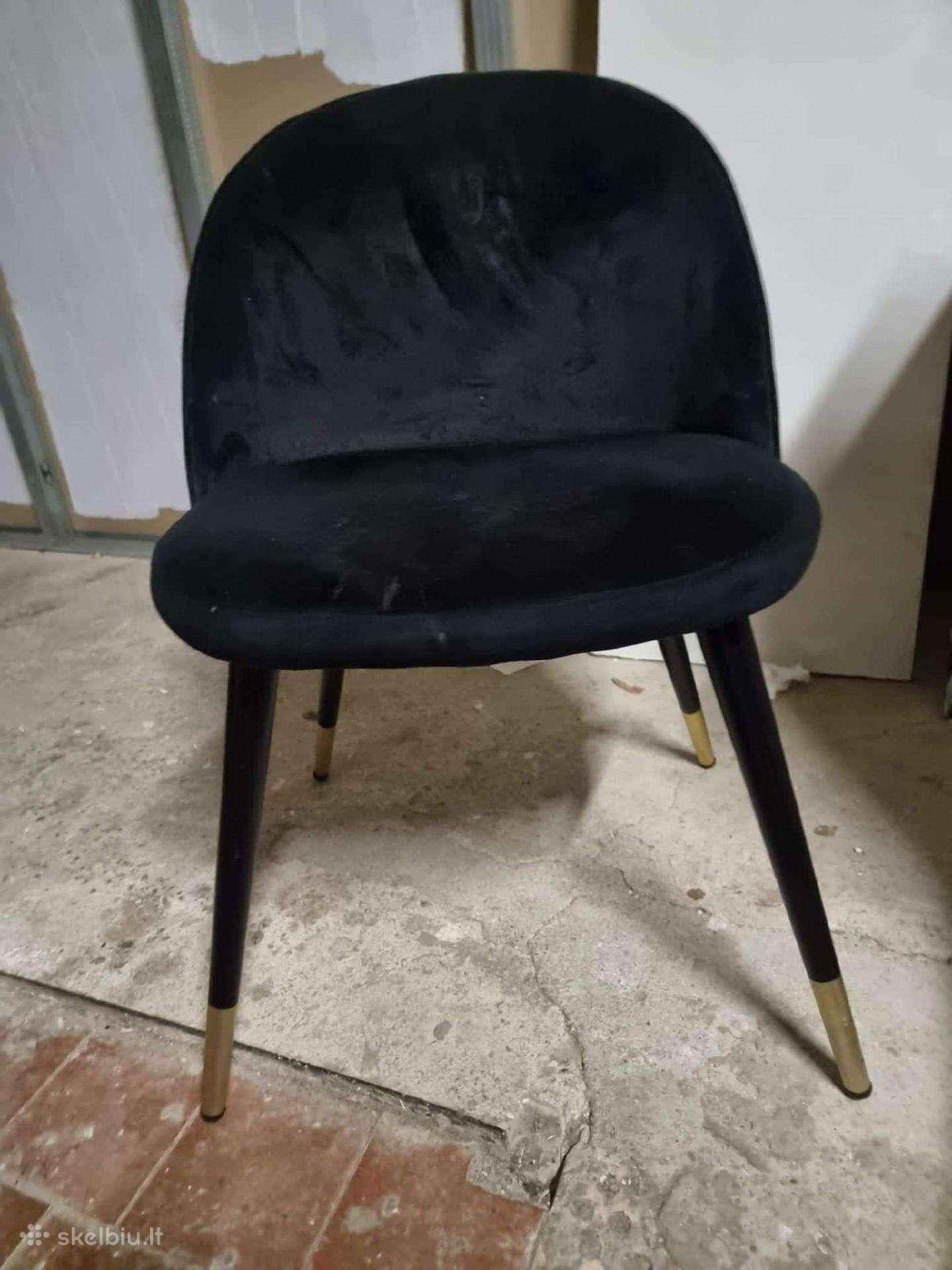 Vidaus veliūrinės kėdės