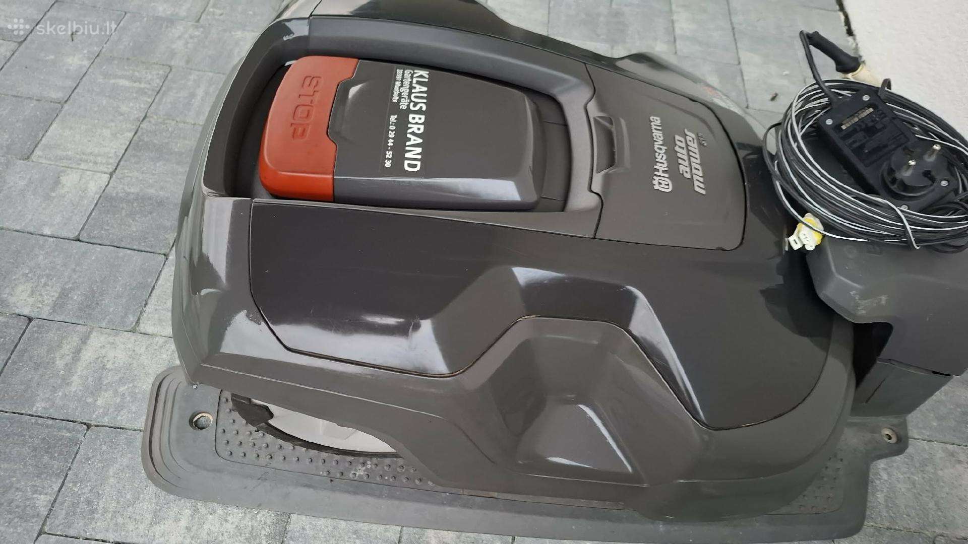Parduodamas tvarkingas Husqvarna 315 vejos robotas
