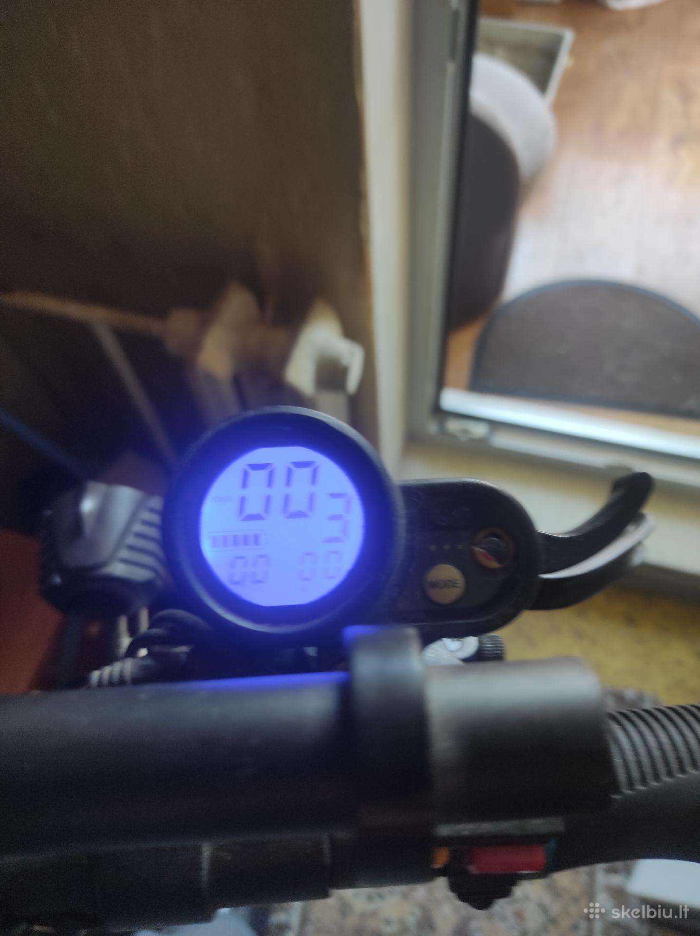 Bister Scooter