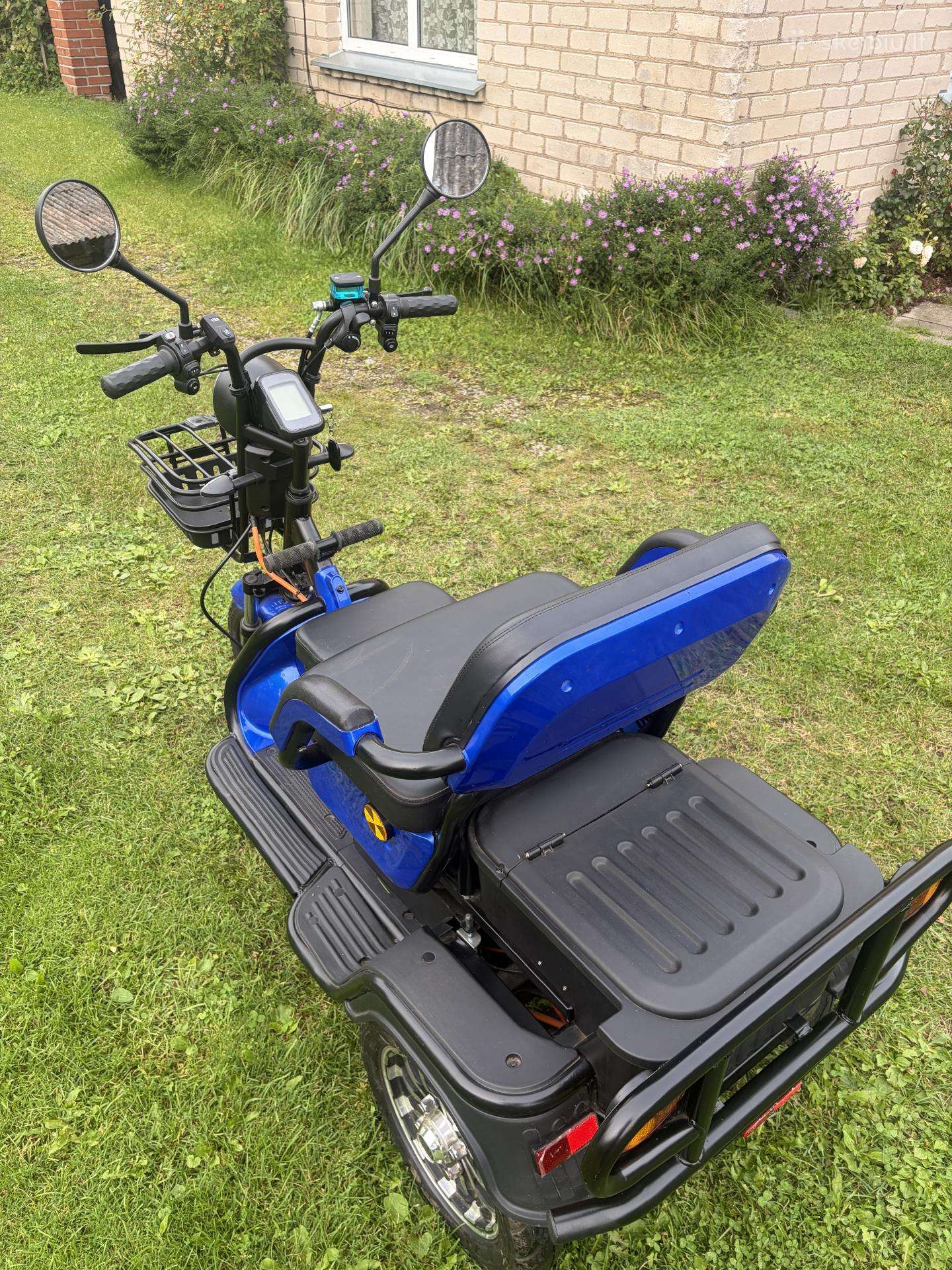 Jinpeng JP2300, trikes