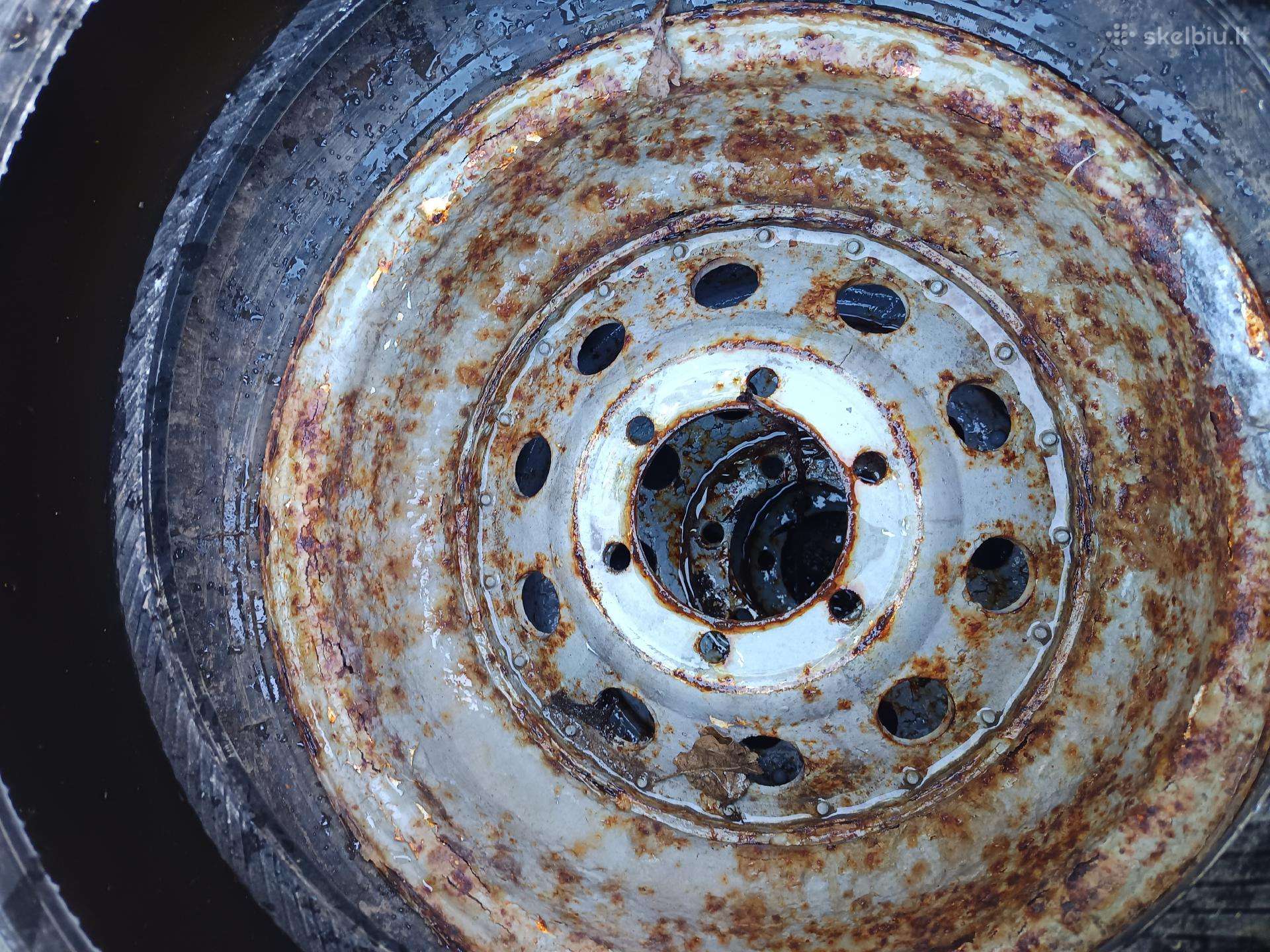 Continental, universalios 245/70 R16