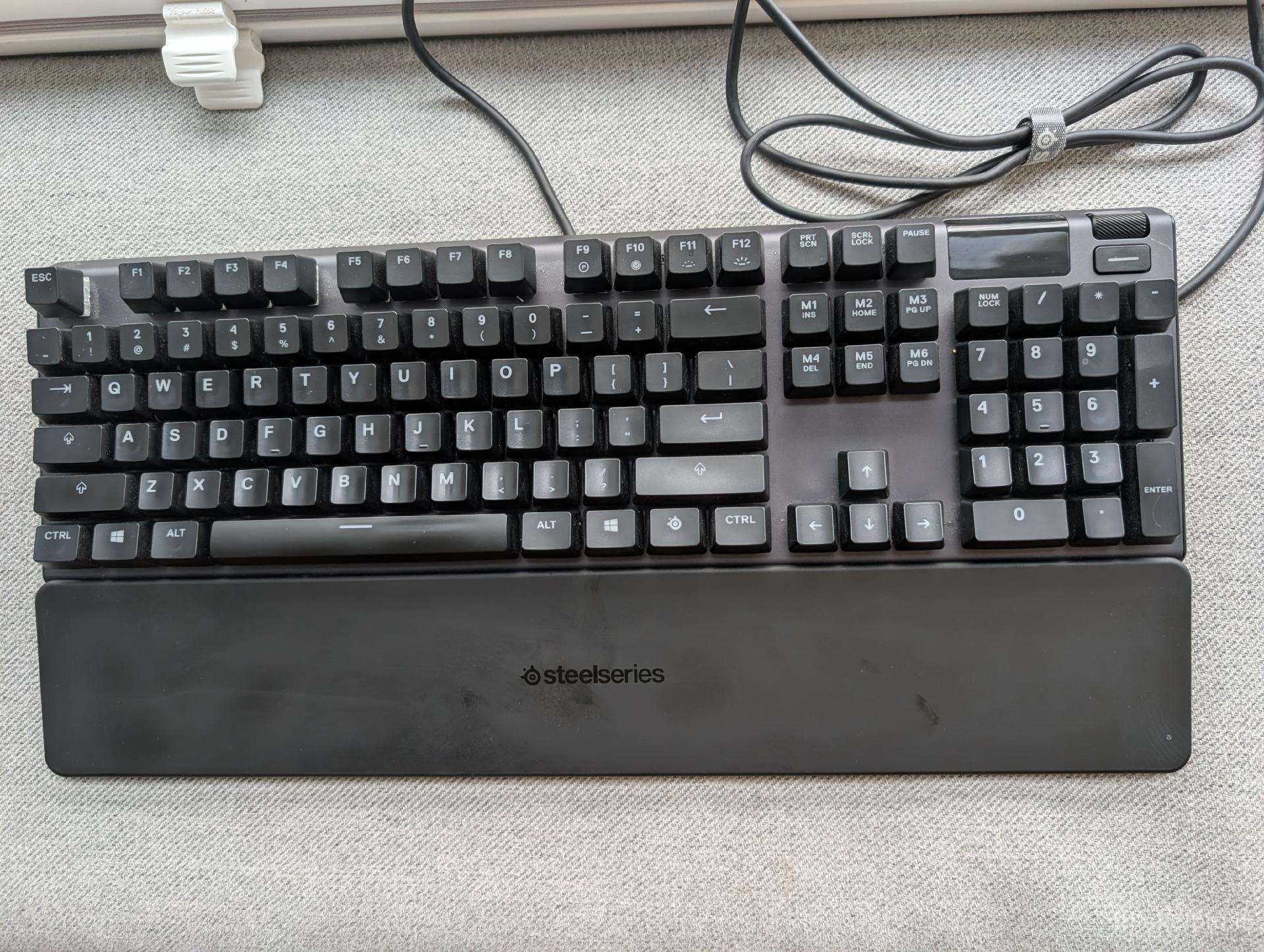 Steelseries Apex 5