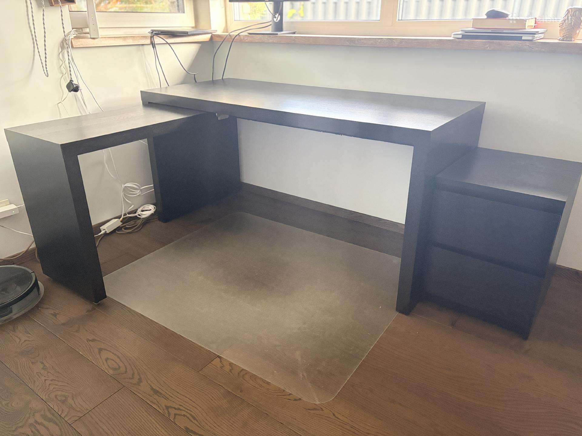 Parduodu Ikea Malm rašomąjį stalą ir spintelę