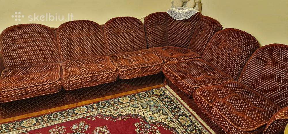 Naudota kampinė sofa