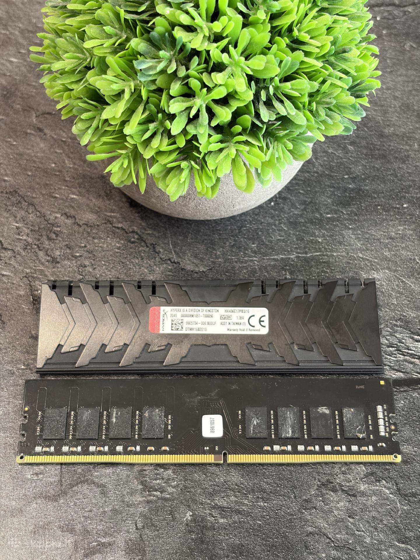 1x16 ddr4 RAM 3600dažnis
