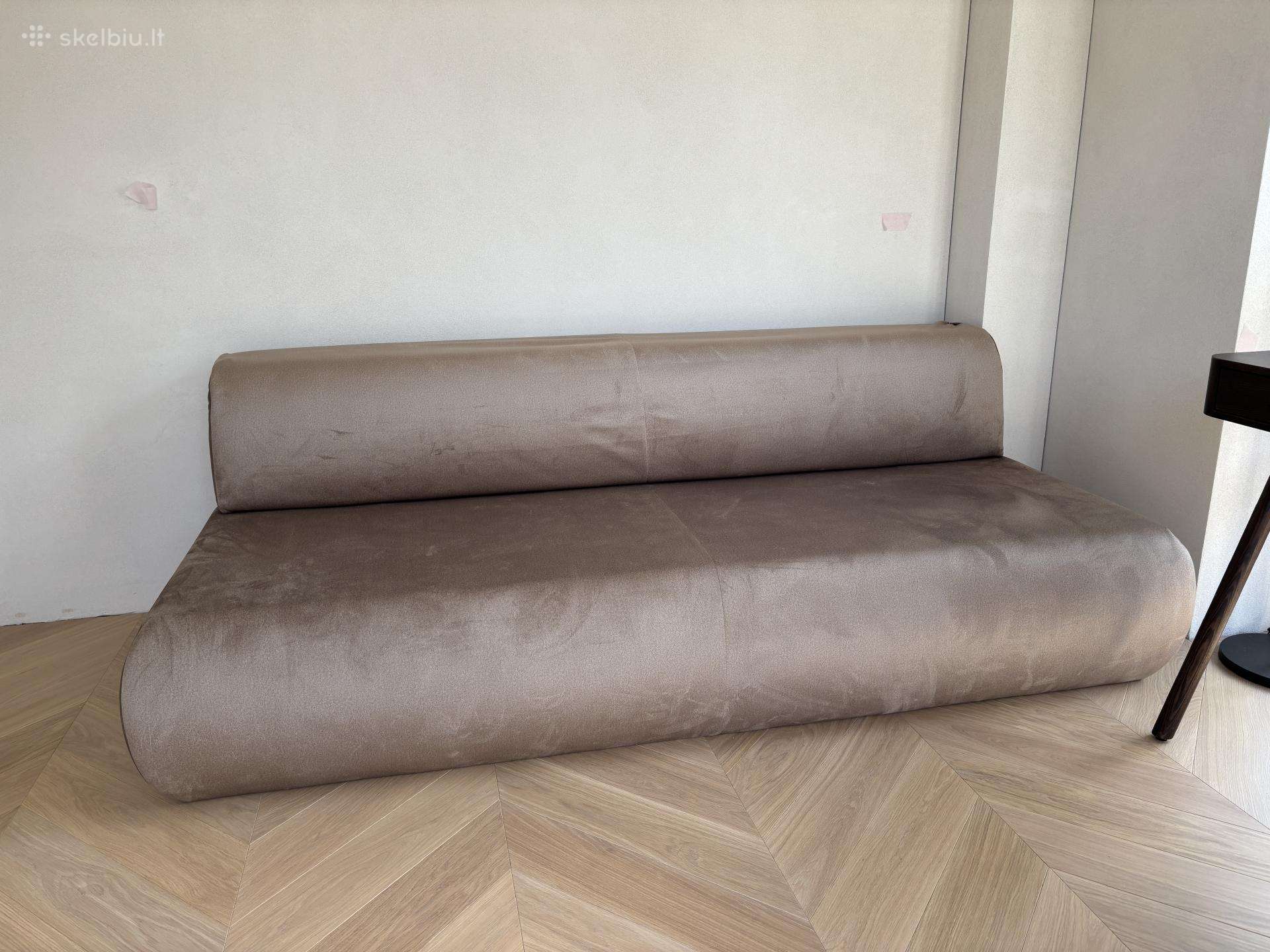 Nauja sofa-lova Puente iš Furnibay