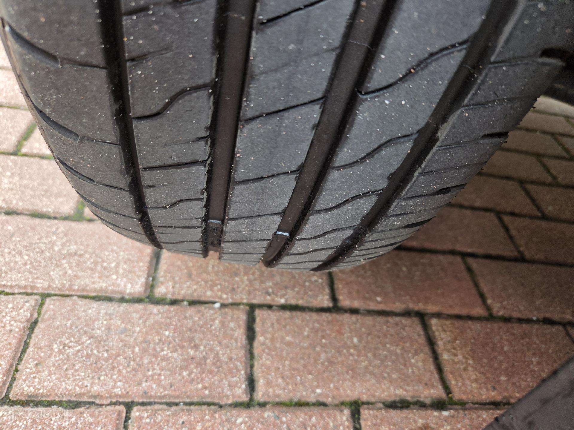 Goodyear, летние 225/55 R19