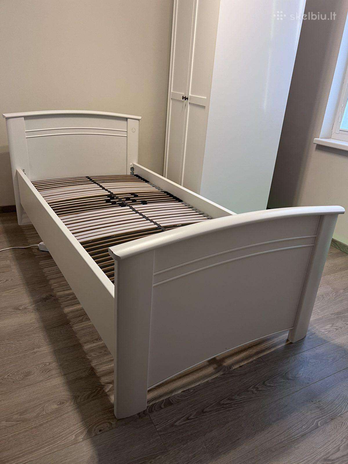 Ikea lova 90x190 čiužiniui