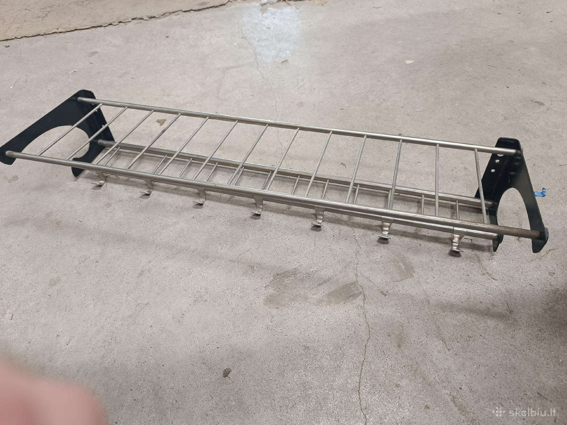 Metalinė sieninė drabužių kabykla su lentyna 93cm