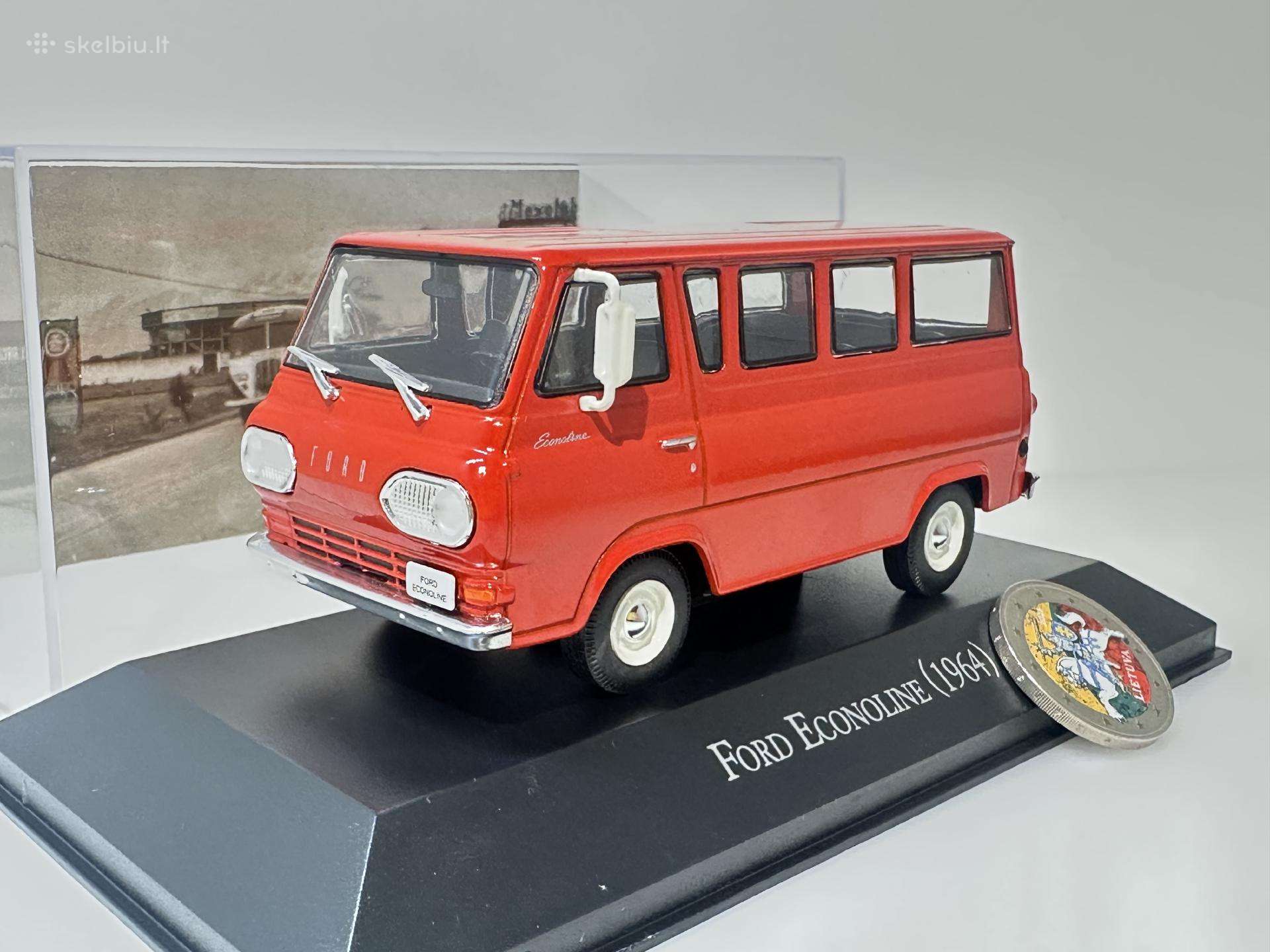 Ford Econoline 1964 raudona 1:43 IXO Edicola