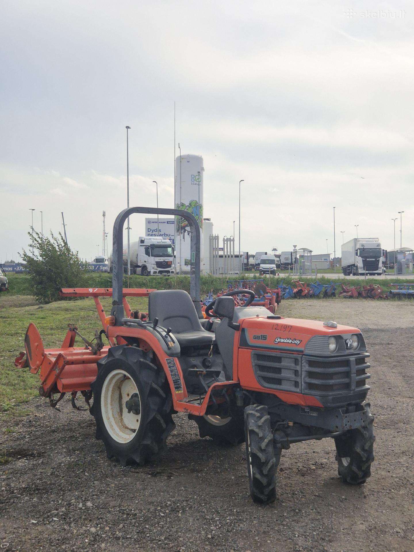 Kubota GB15, tractors