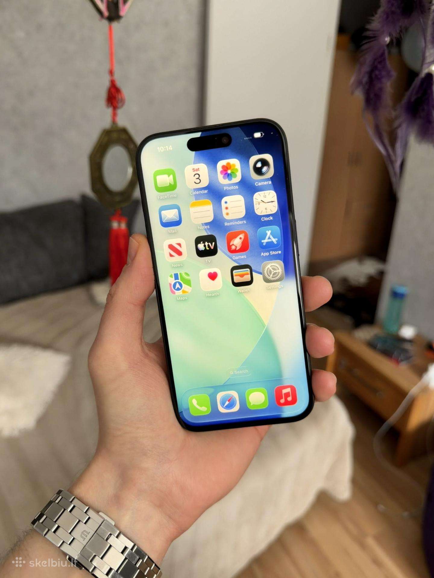 iPhone 15 Pro Blue Titanium