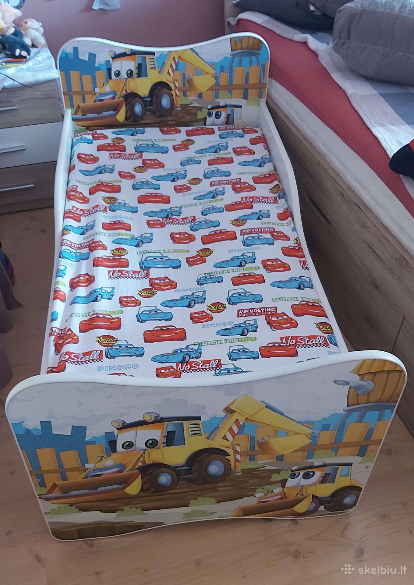 Vaikiška lova su čiužiniu
