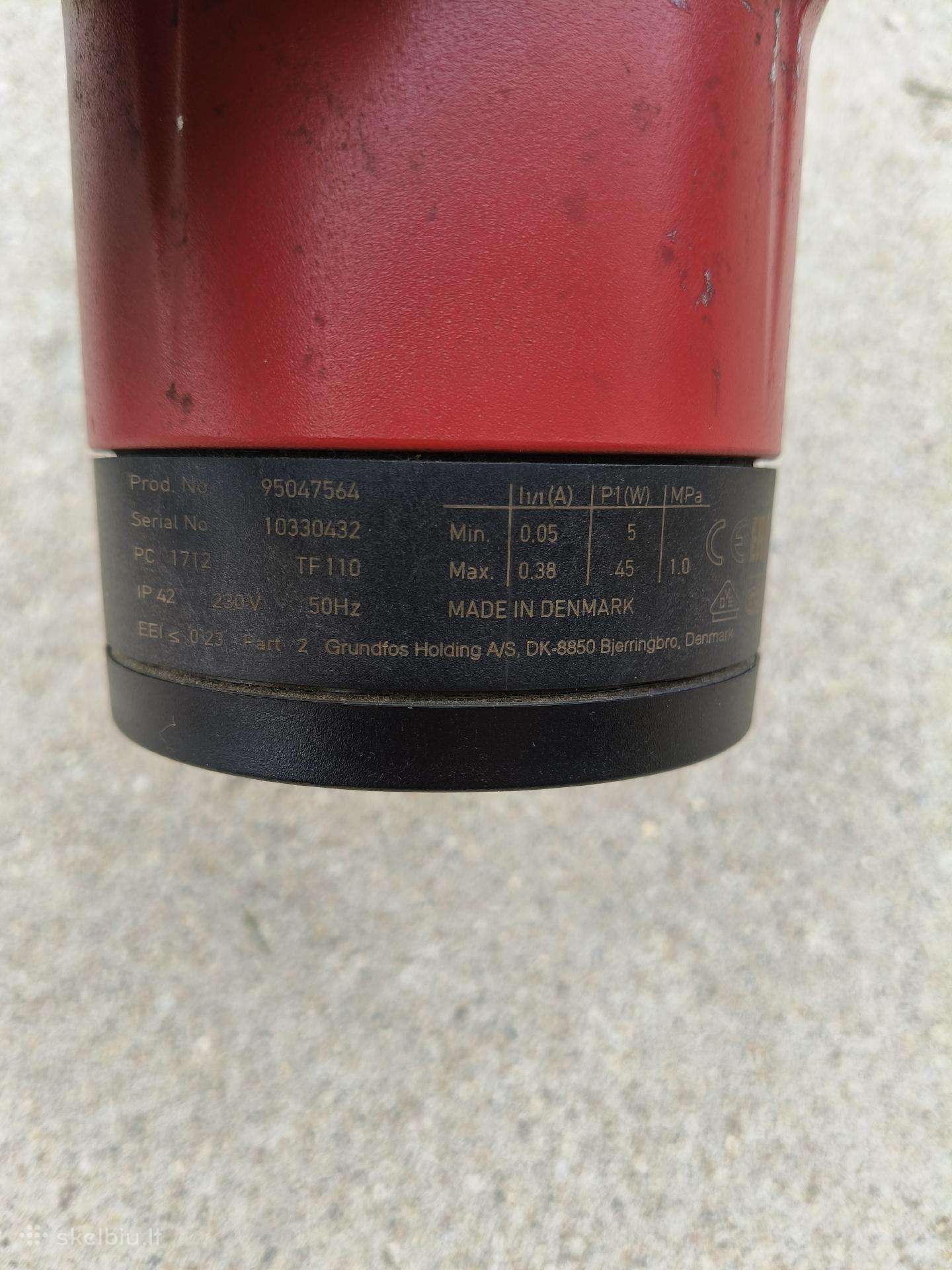 Siurbliai grundfos pilkas 20eur raudonas 30eur.