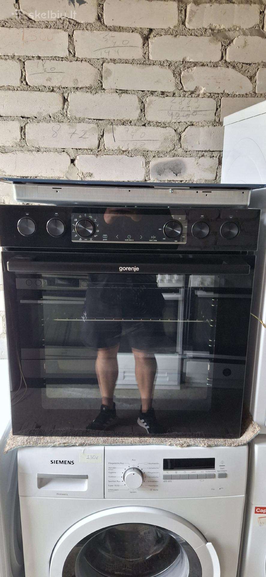 Nauja elektrinė orkaitė su kaitlente "Gorenje"